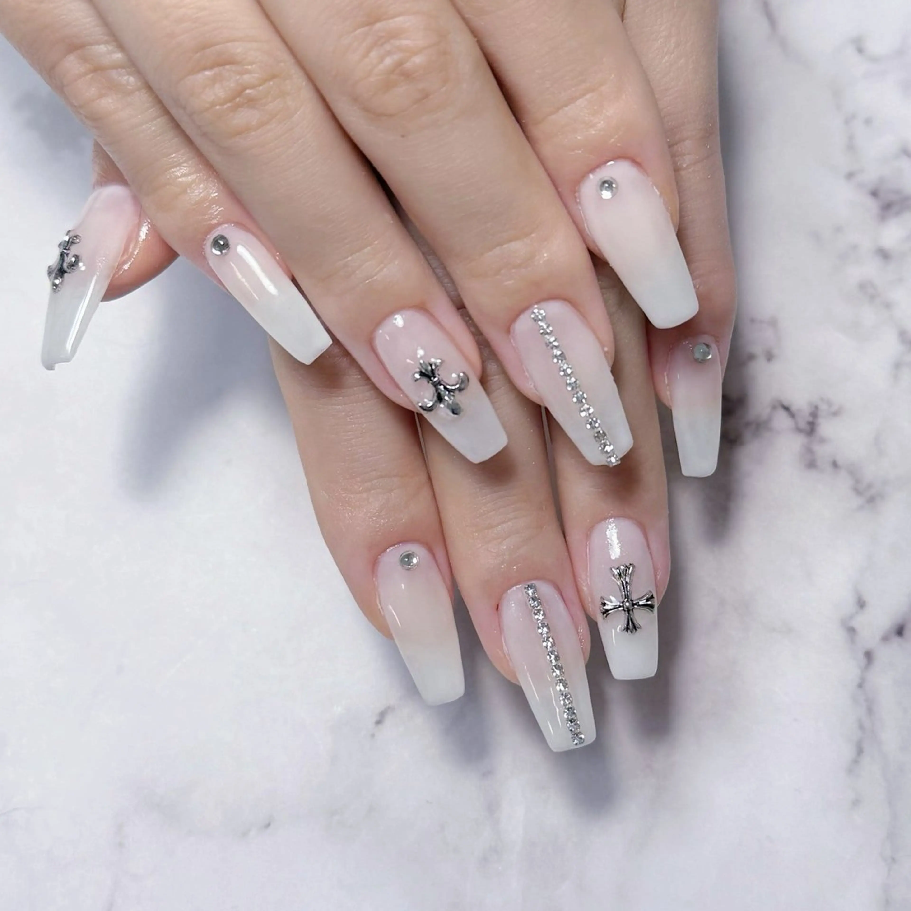 ネイル 🤎Yun nail salon🤎のネイルデザイン