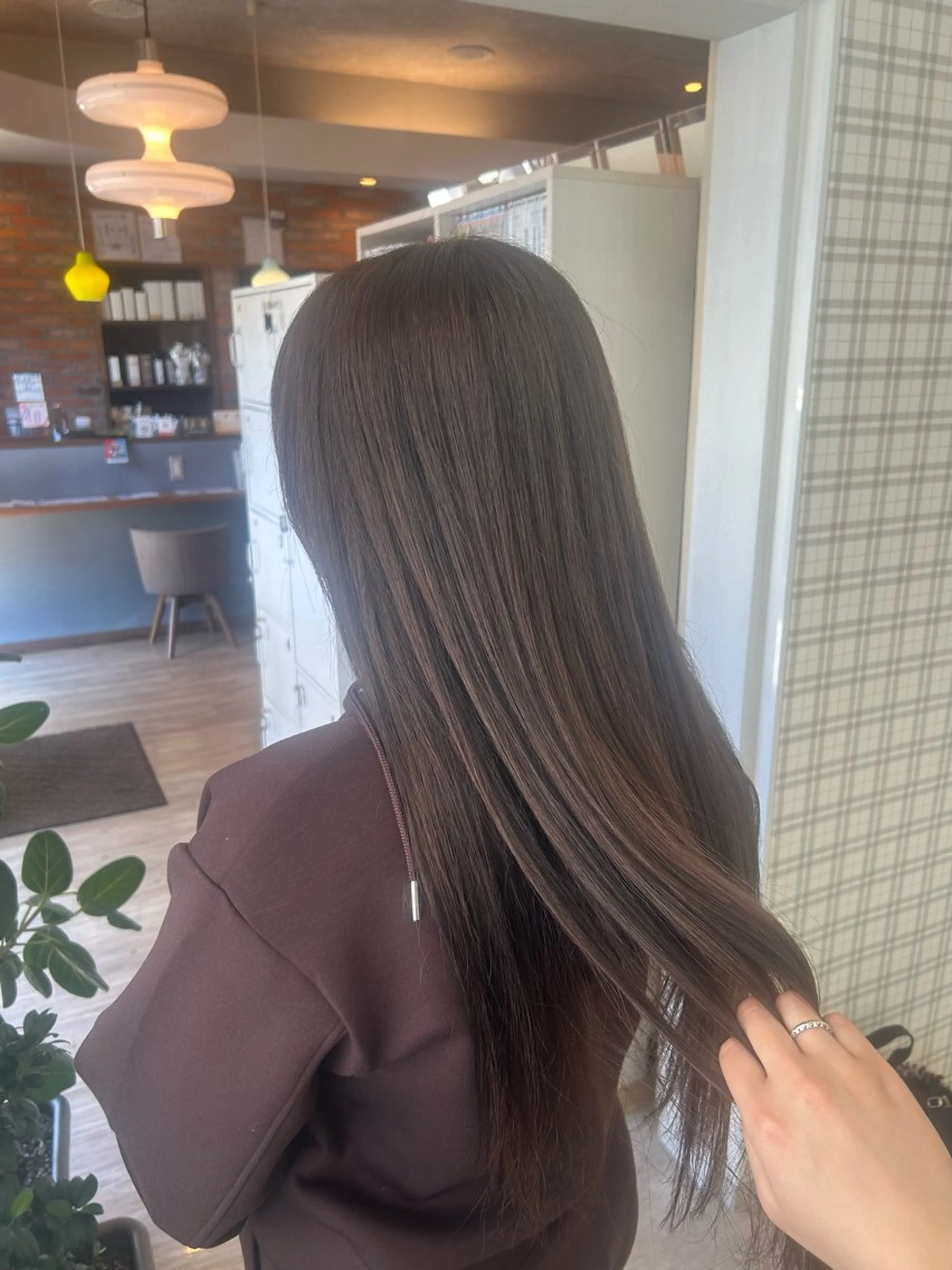 ロング カット ヘアカラー jammin / 岡村 亜胡のヘアスタイル