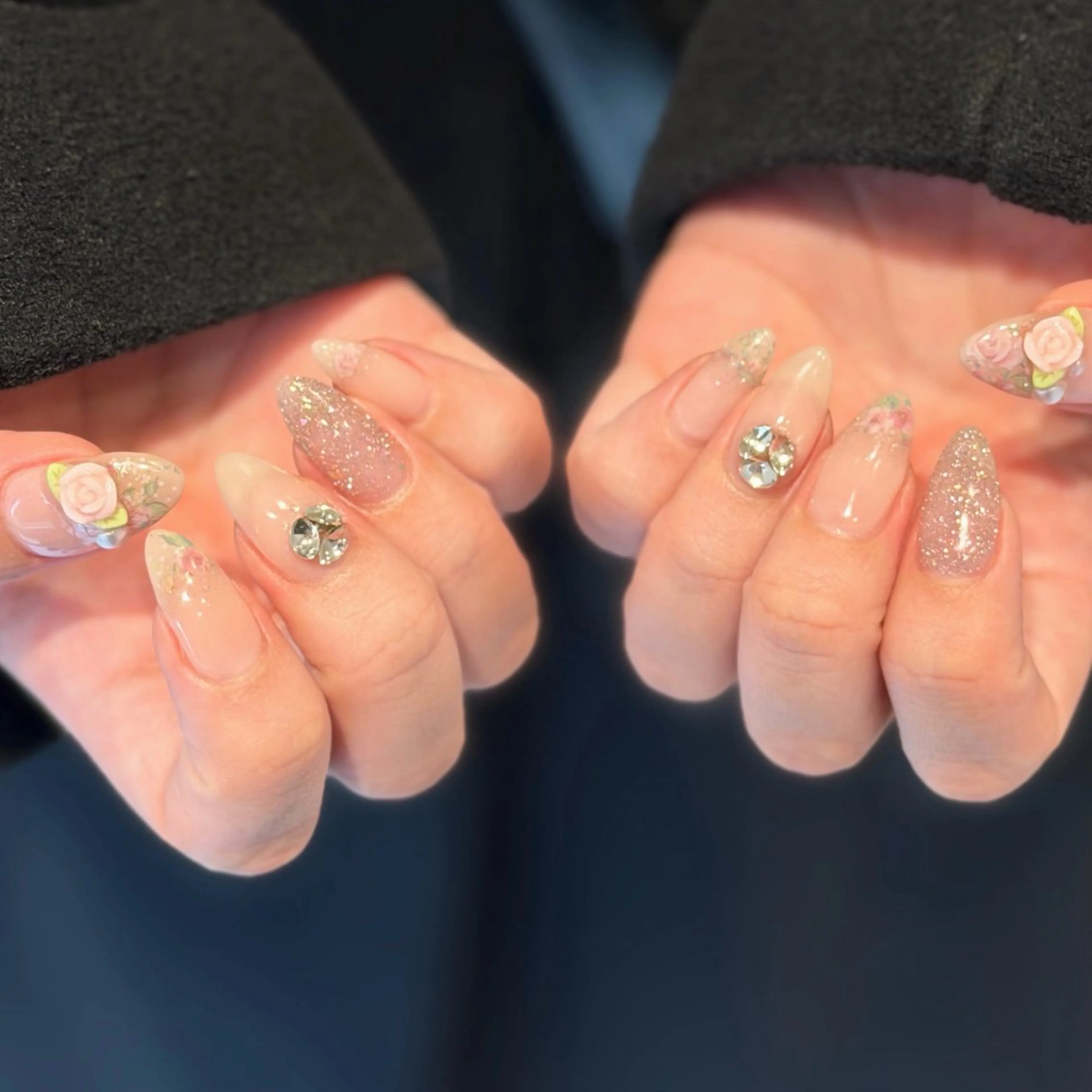 ネイル 春ネイル nailsalon moe.所属・yume 大人ガーリーネイルのネイルデザイン