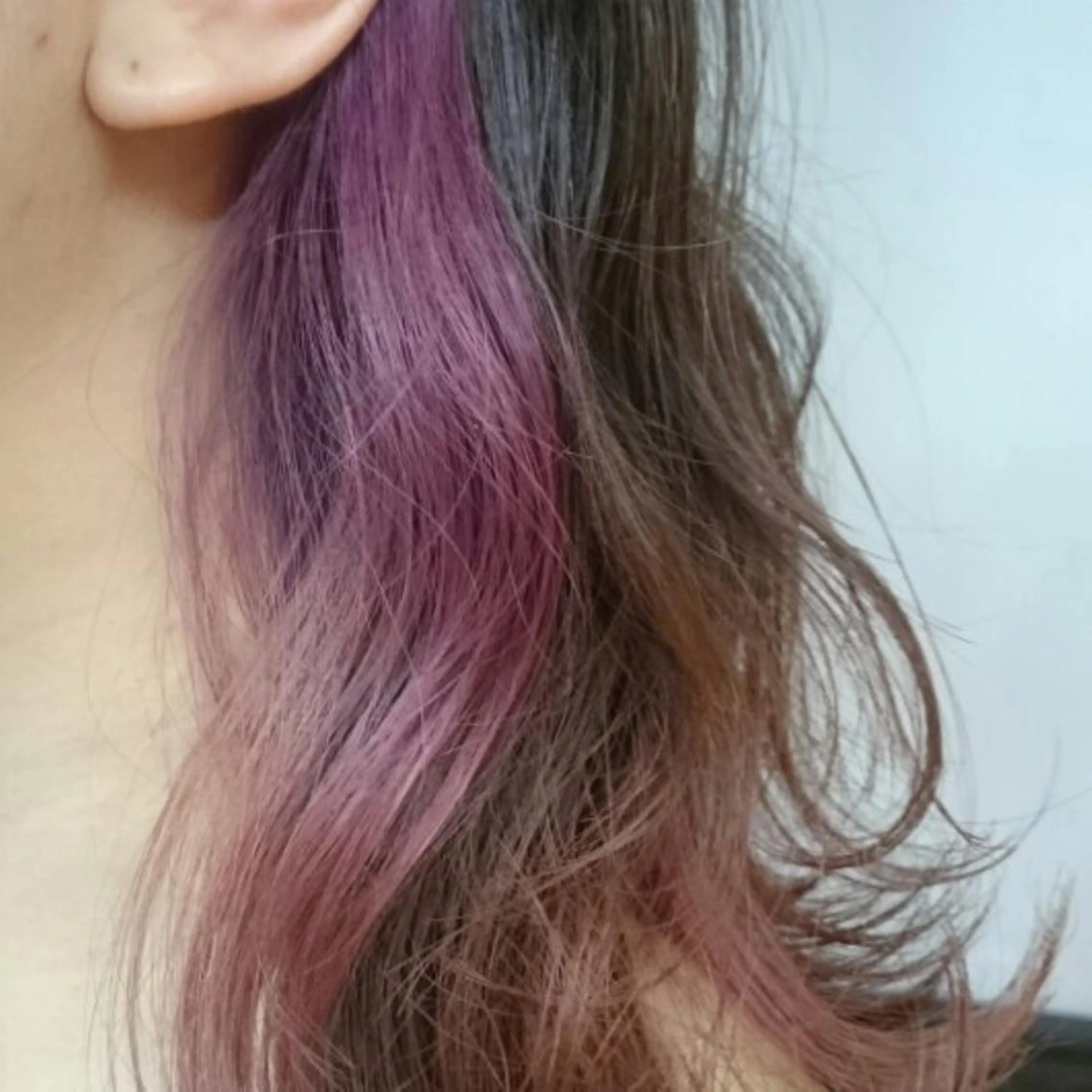 ミディアム カラー イルミナカラー インナーカラー ピンクカラー ピンクパープル パープルカラー DIEGO 下北沢 Yamaの眉毛・アイブロウイメージ