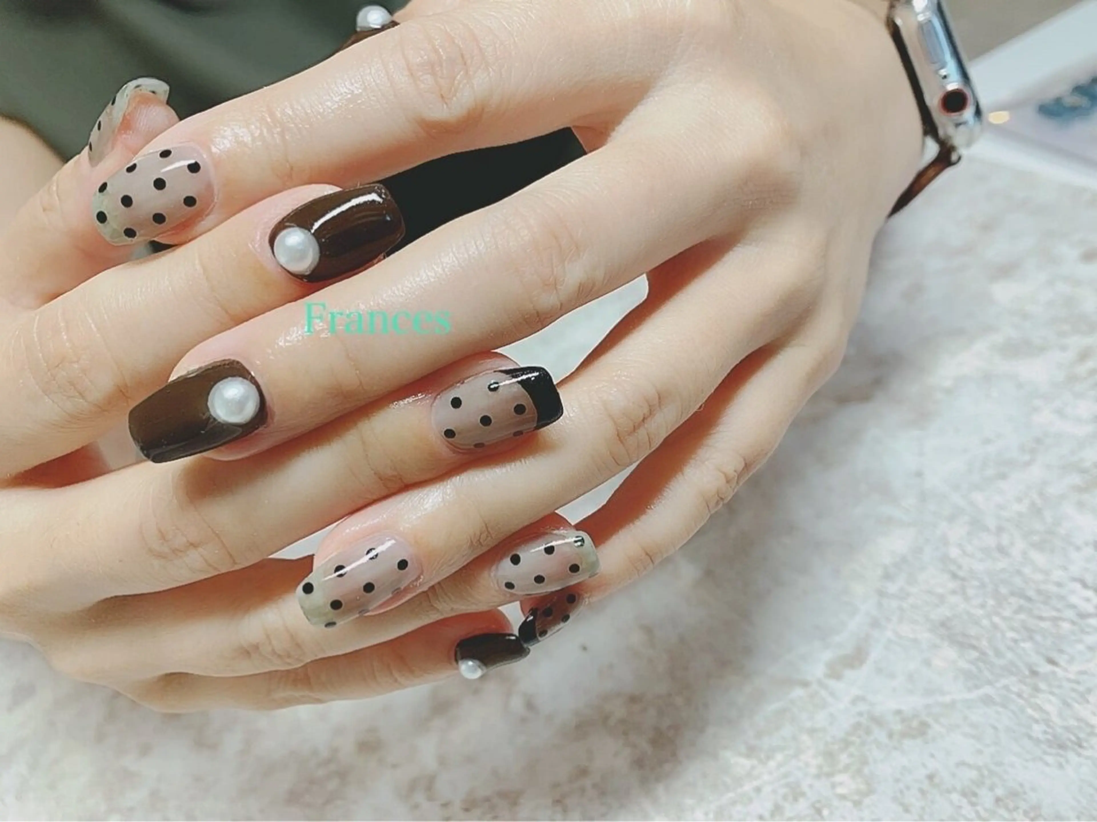 ネイル ハンドネイル Frances Babaのネイルデザイン