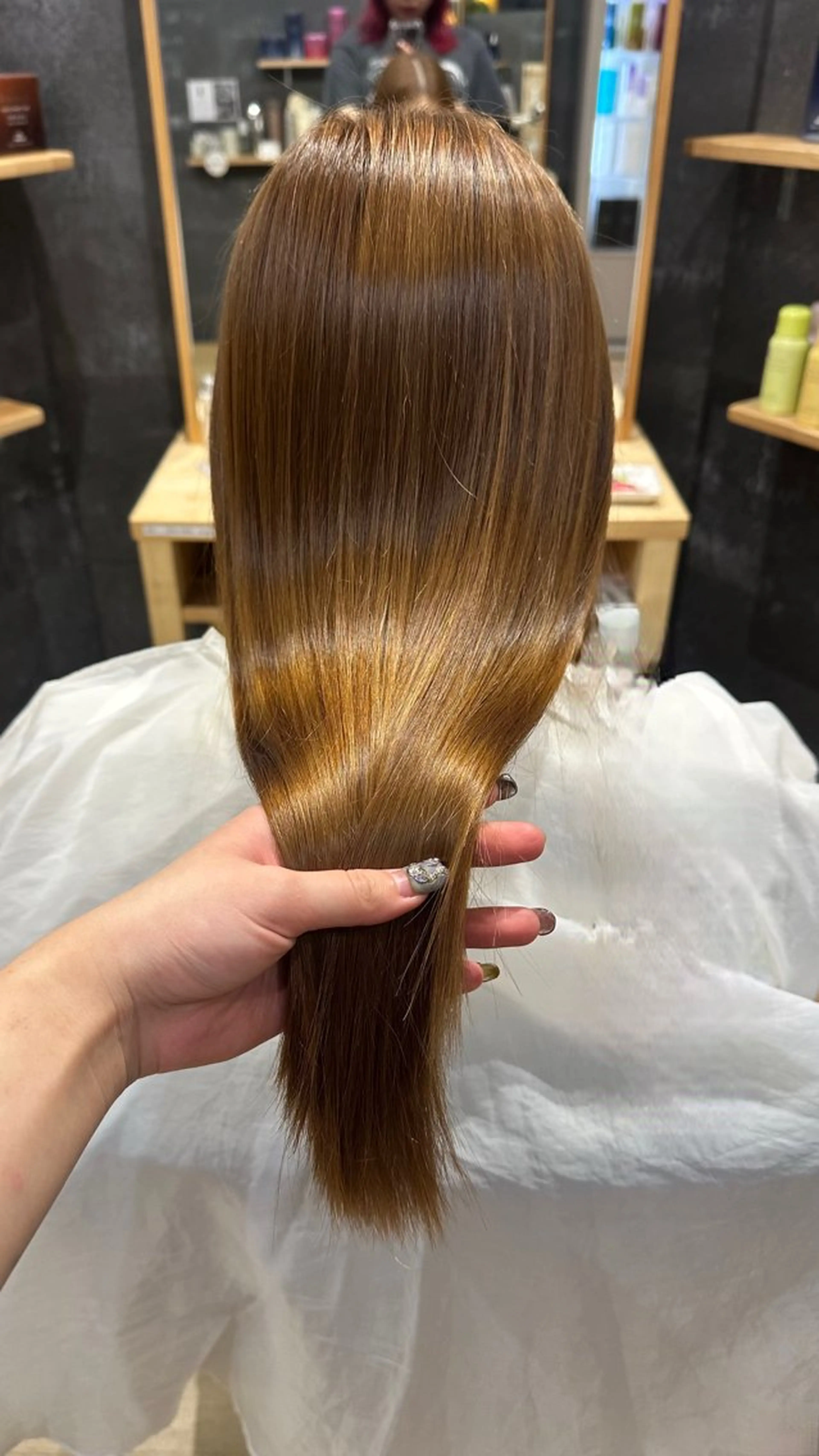 ロング OPShair所属・sion ✰デザインカラーのヘアスタイル