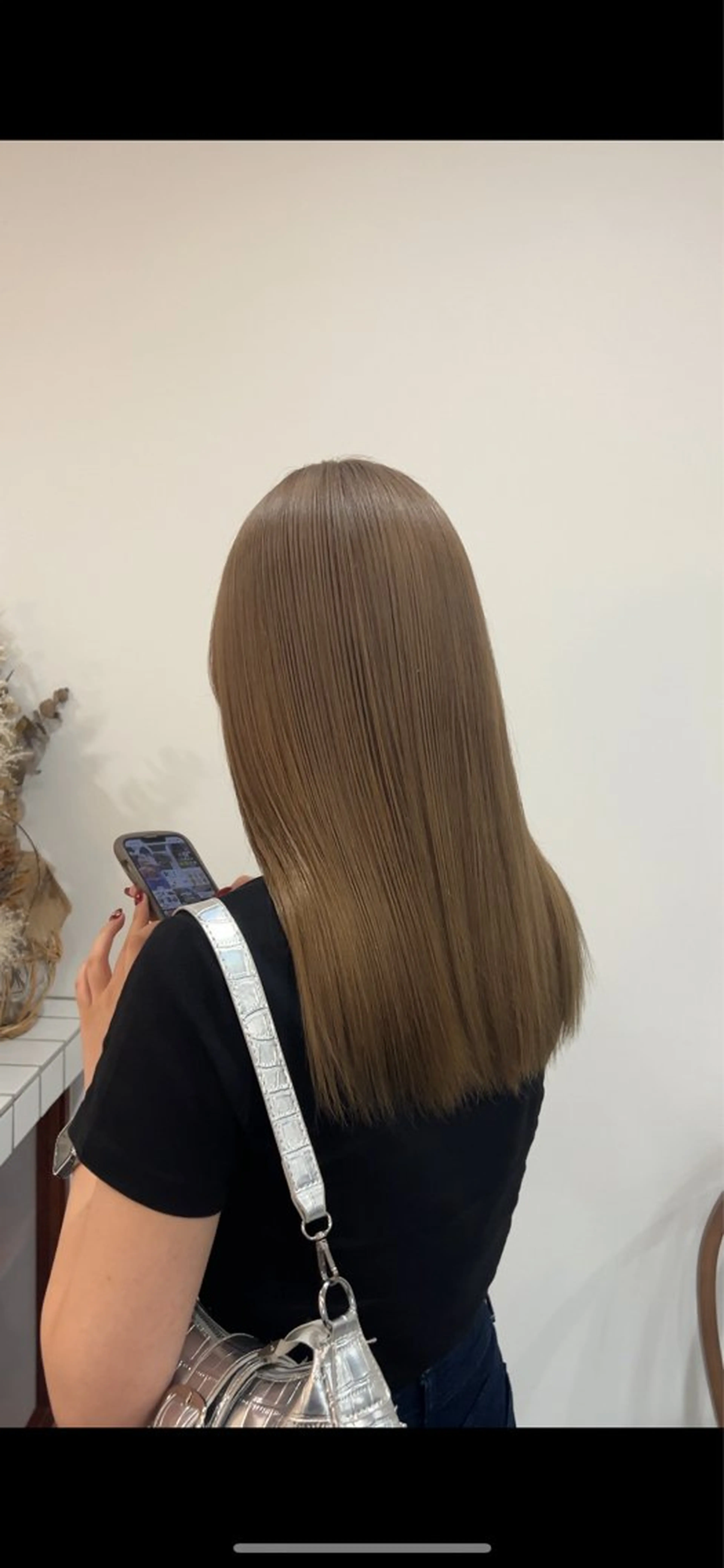 セミロング カラー 齋藤 清香のヘアスタイル