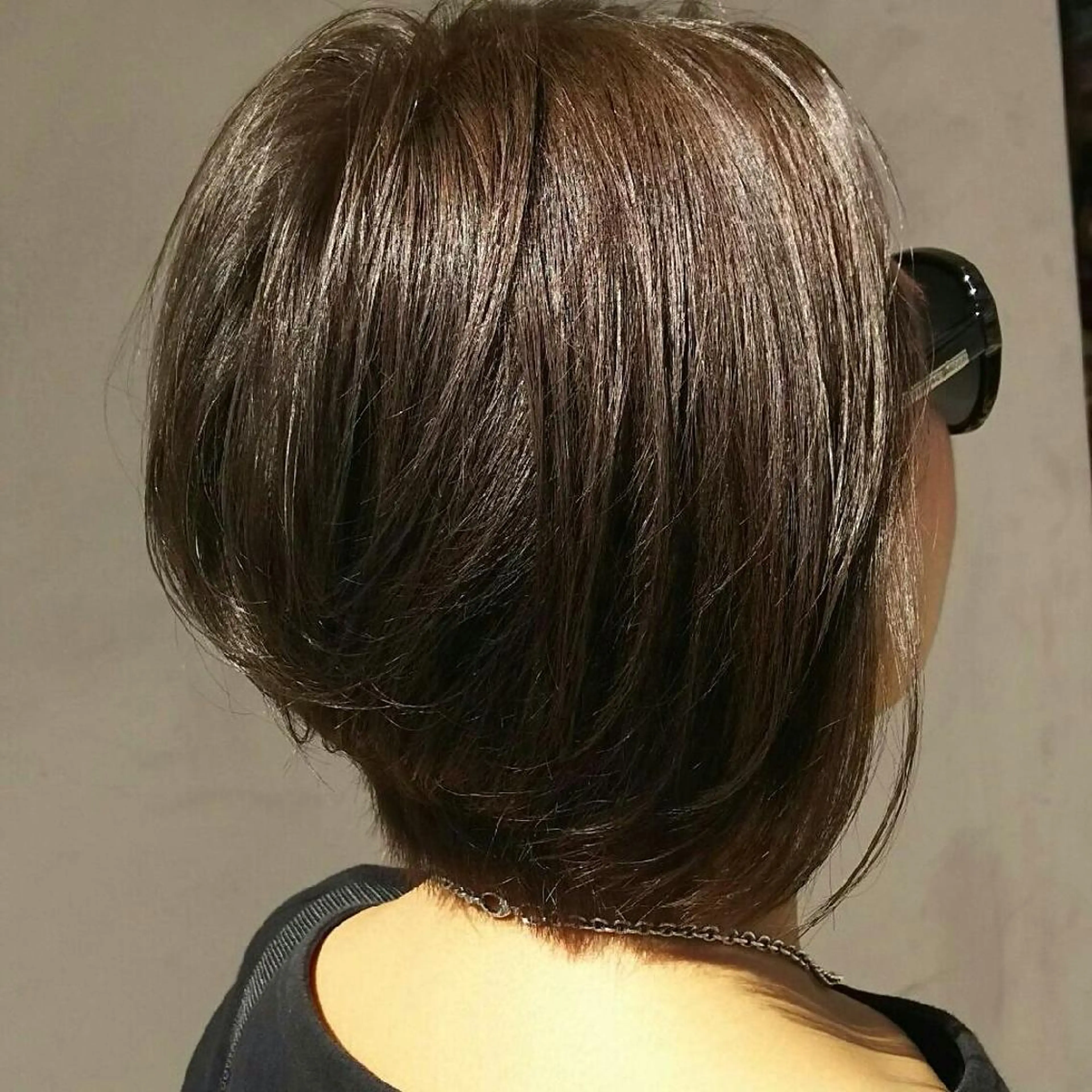 ショート カラー ハイライトカラー ハイライト SHAFT Ieiriのヘアスタイル