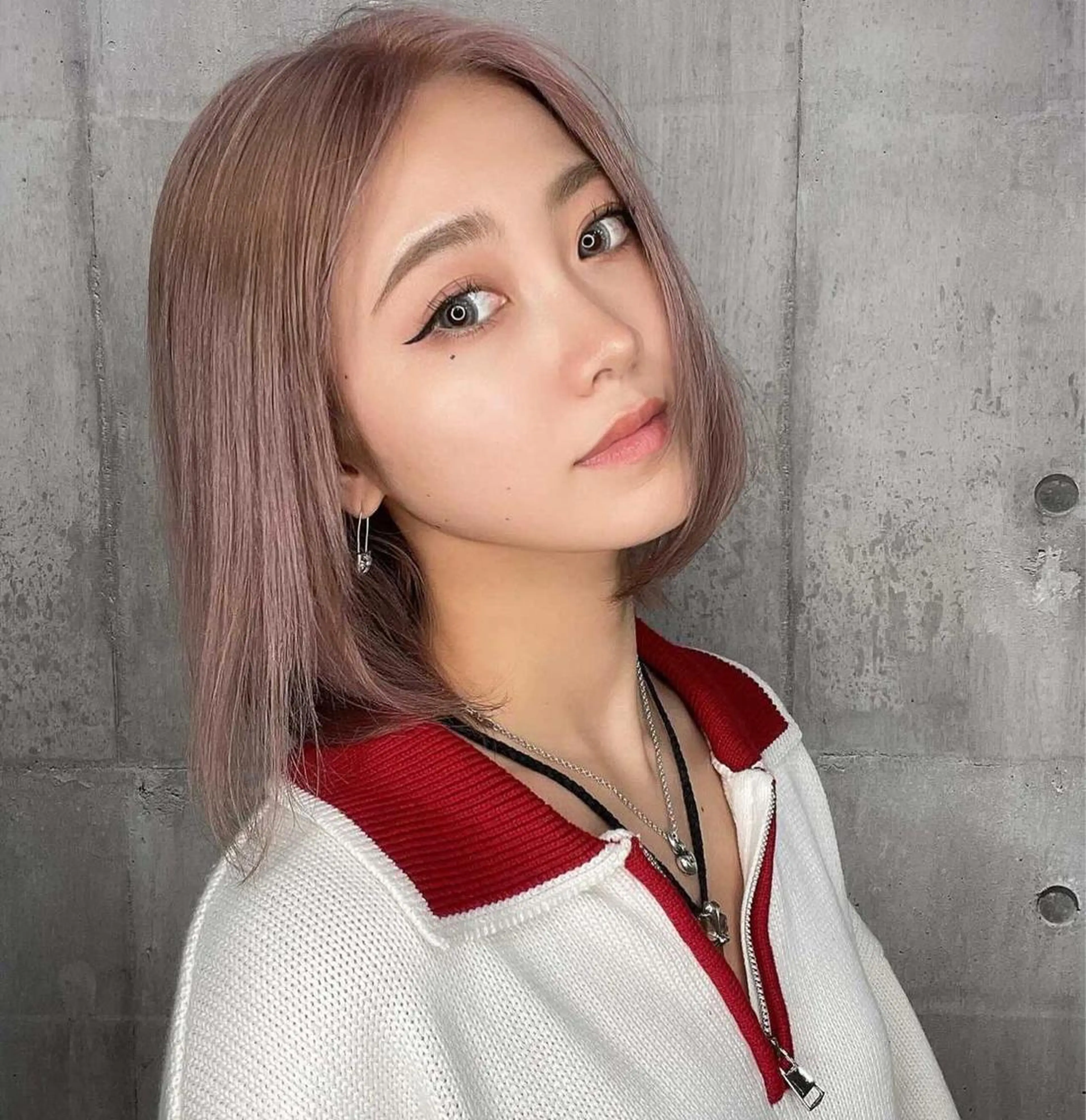 セミロング カラー ベージュカラー ブリーチ ピンクカラー ピンクベージュ トリートメント SHURI❤️‍🔥 中/韓mix ♡のヘアスタイル