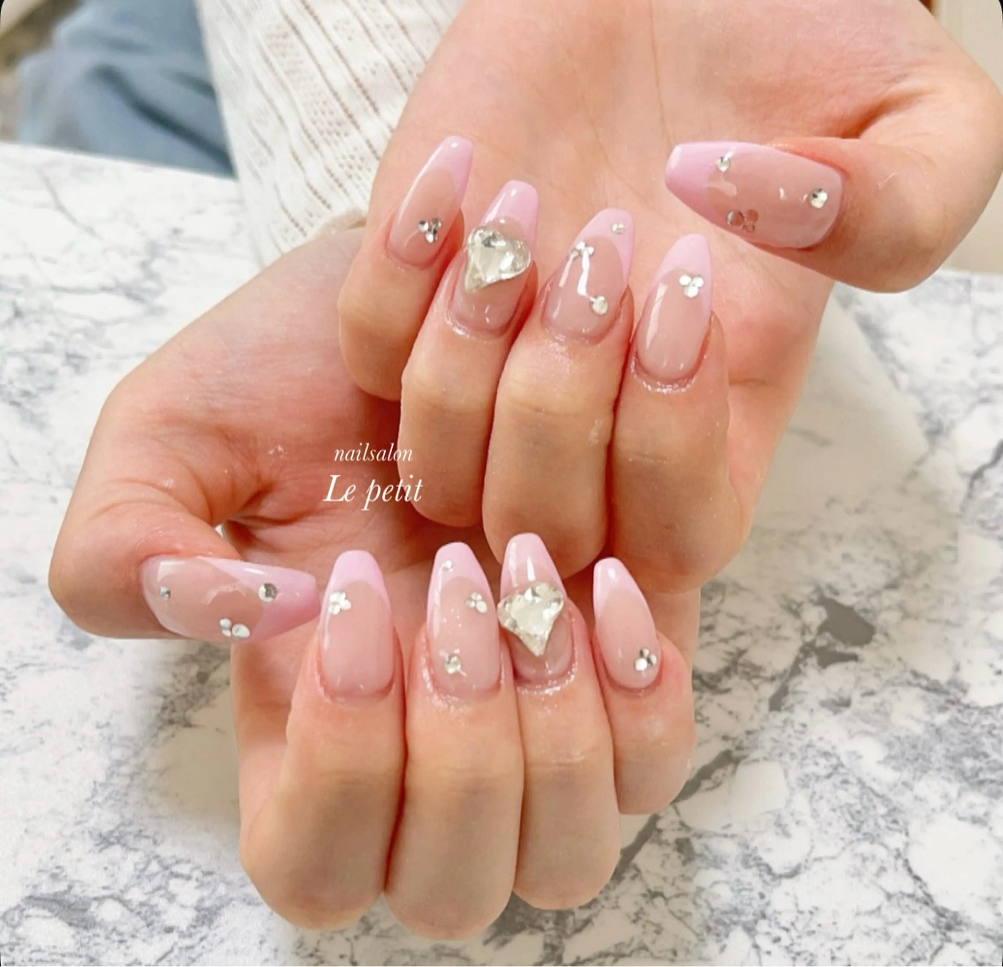 ネイル 石野 広佳のネイルデザイン