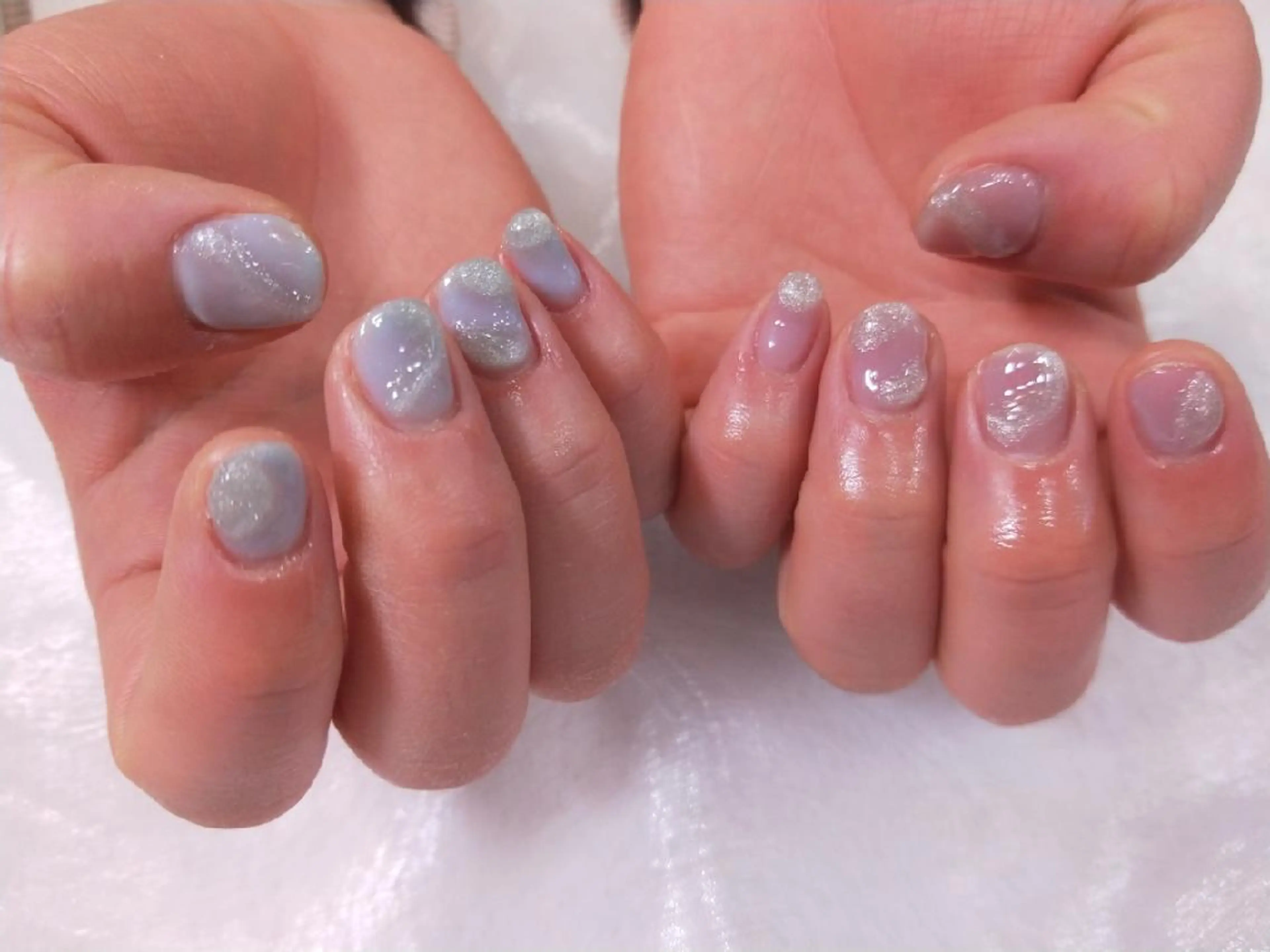ネイル ハンドネイル ハンドケア R'well所属・はばすみれ🎀ﾈｲﾙ 光ﾌｪｲｼｬﾙ ﾍｱのネイルデザイン