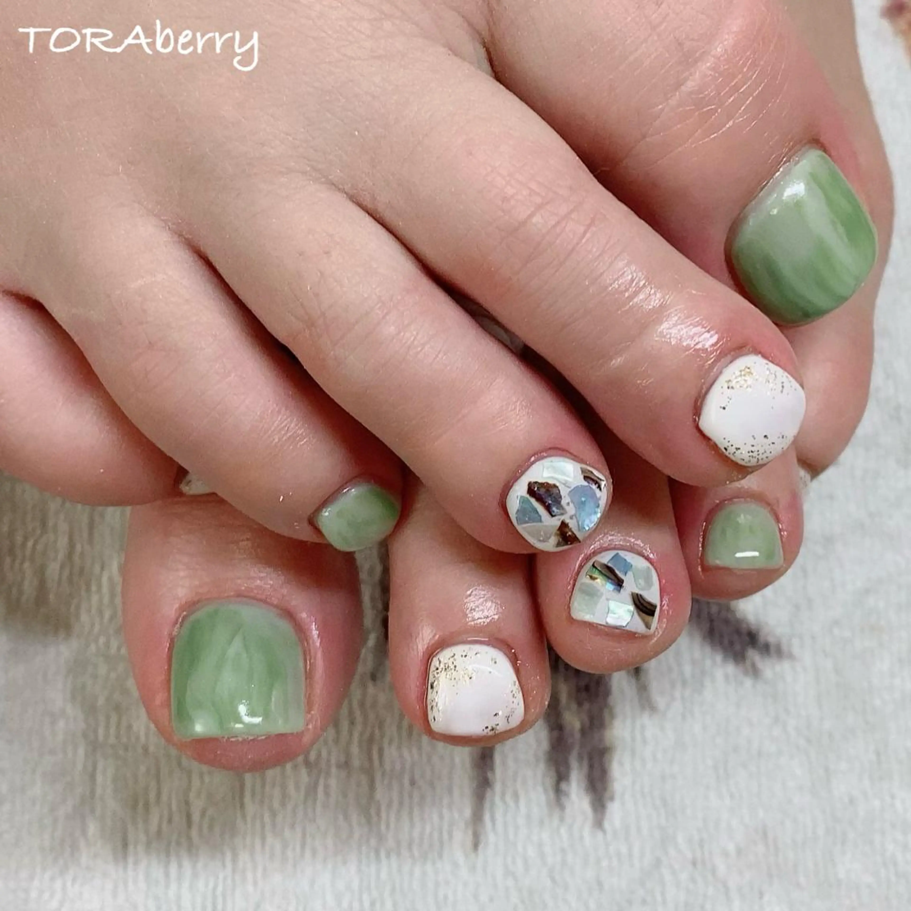 ネイル フットネイル ネイリスト なつみのネイルデザイン