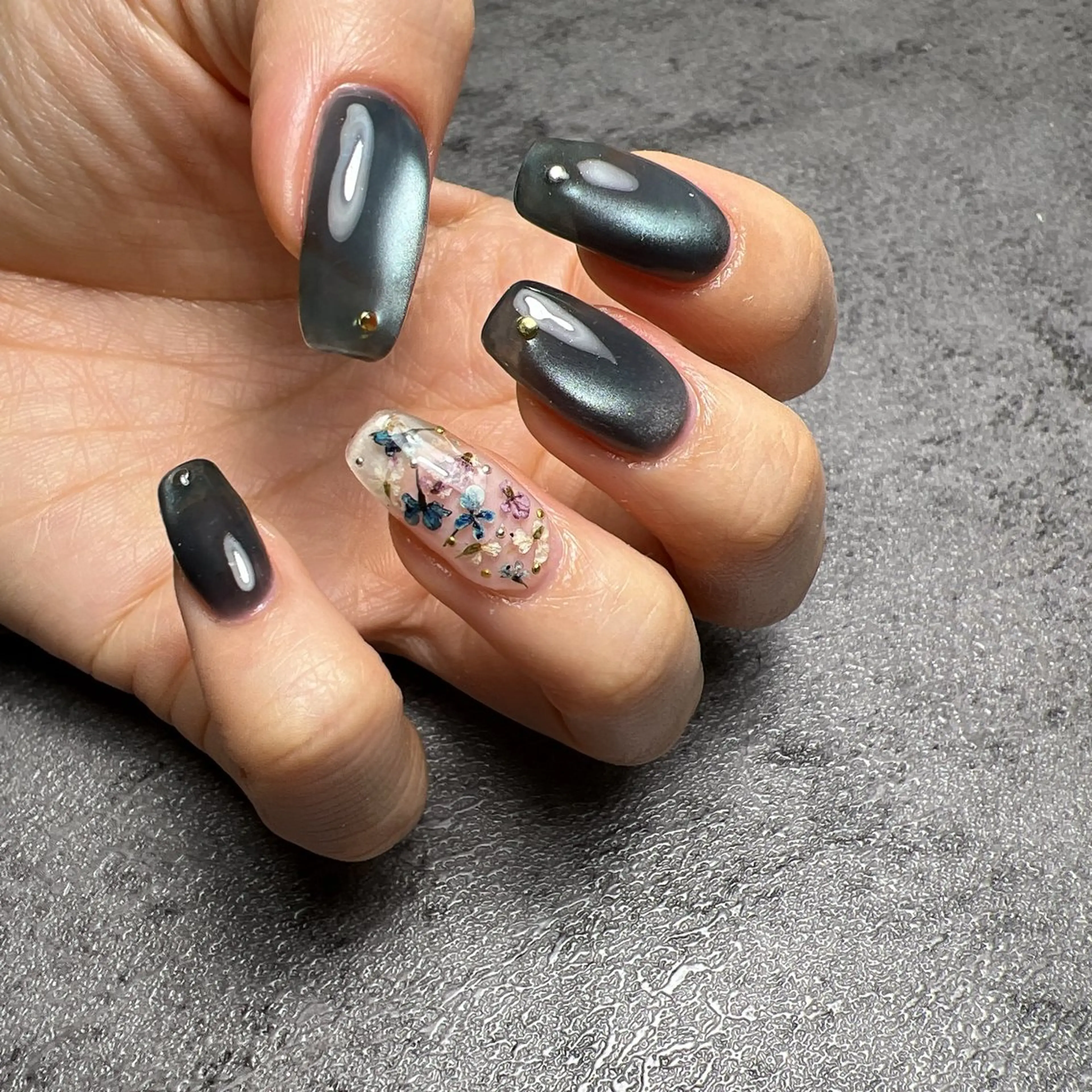 ネイル アートネイル マグネットネイル 春ネイル μ3.nail mayuのネイルデザイン