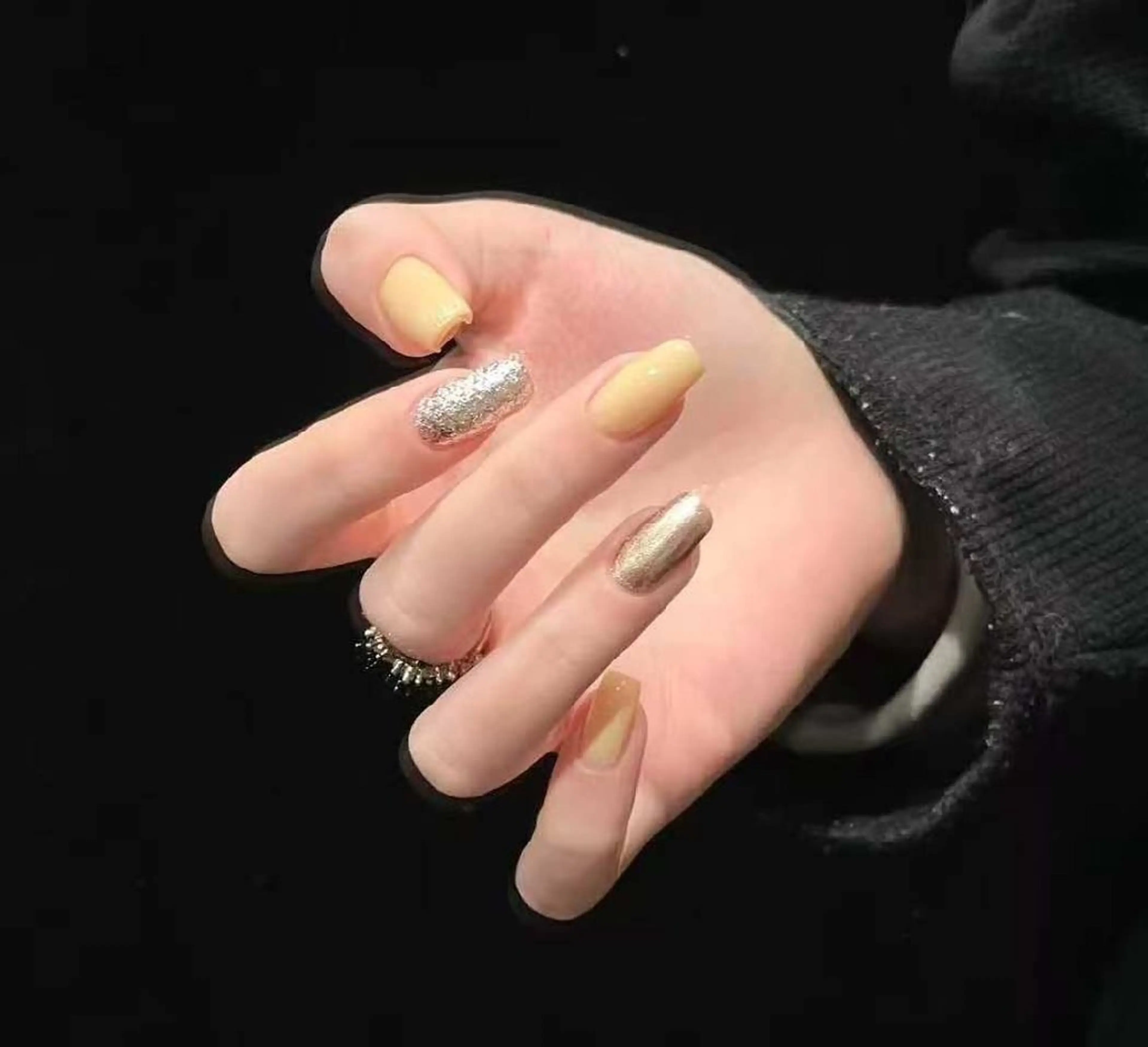 ネイル オーロラネイル フラワーネイル フットネイル フレンチネイル ジェルネイル ハンドネイル Oomiya 服部のネイルデザイン