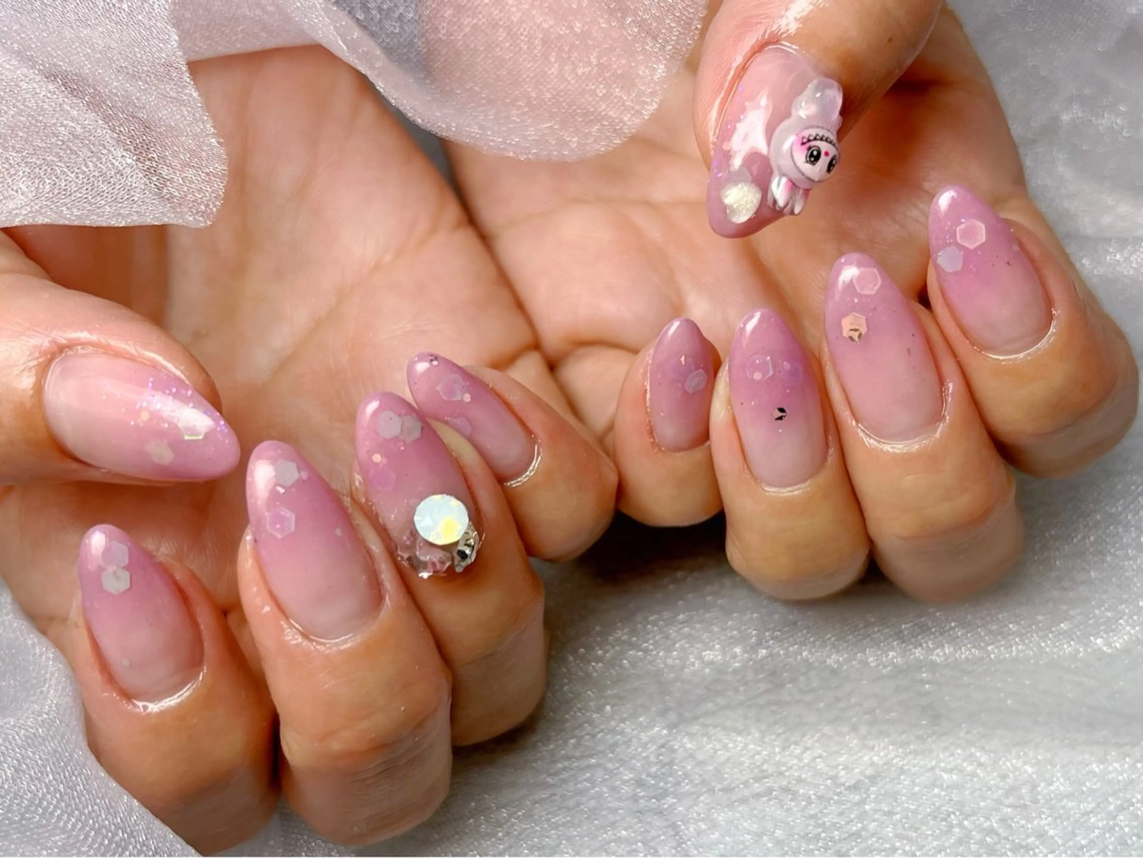 ネイル ハンドネイル Queennail 北堀江Yumiのネイルデザイン