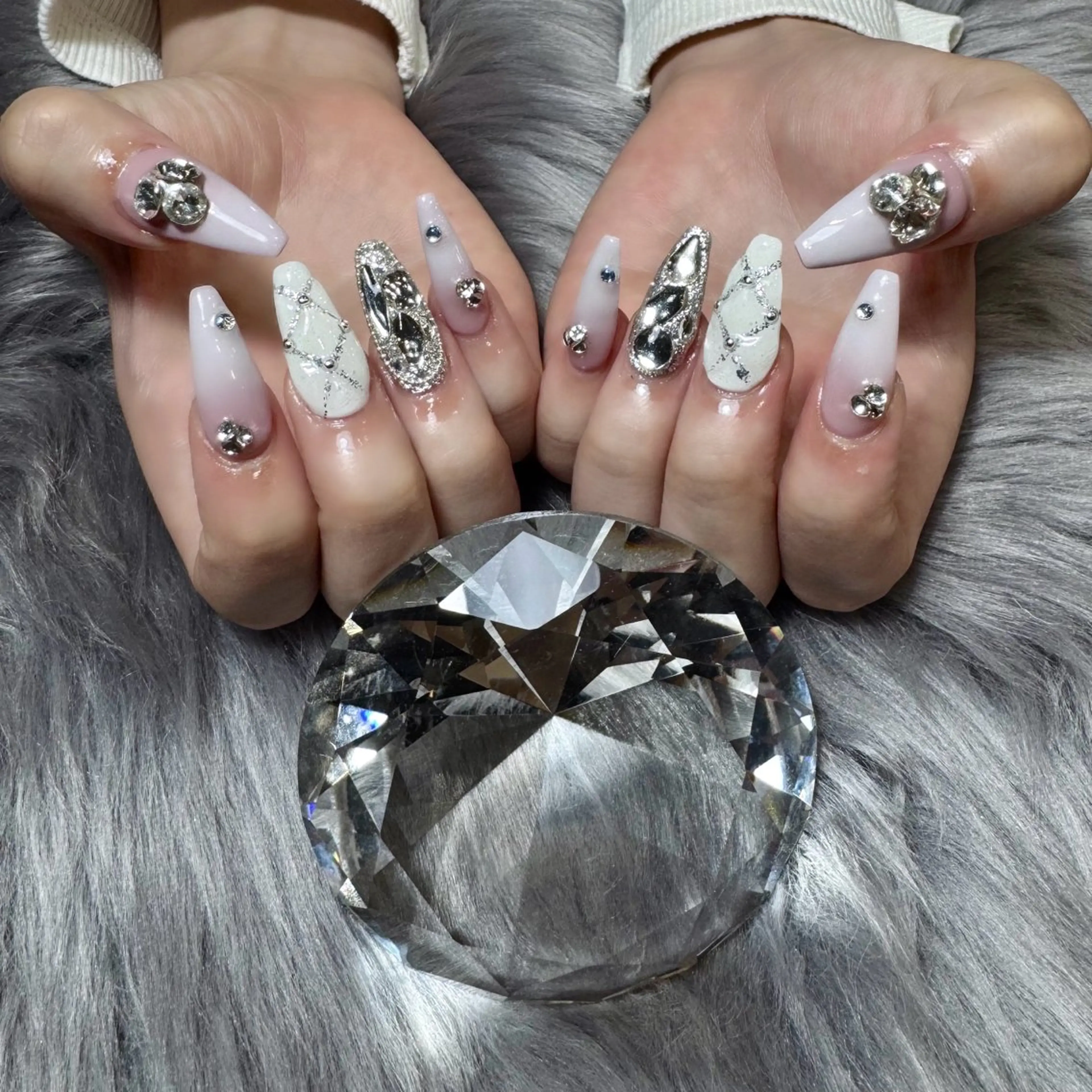 ネイル ハンドネイル ドリスネイルサロン所属・Doris Nail Salonのネイルデザイン