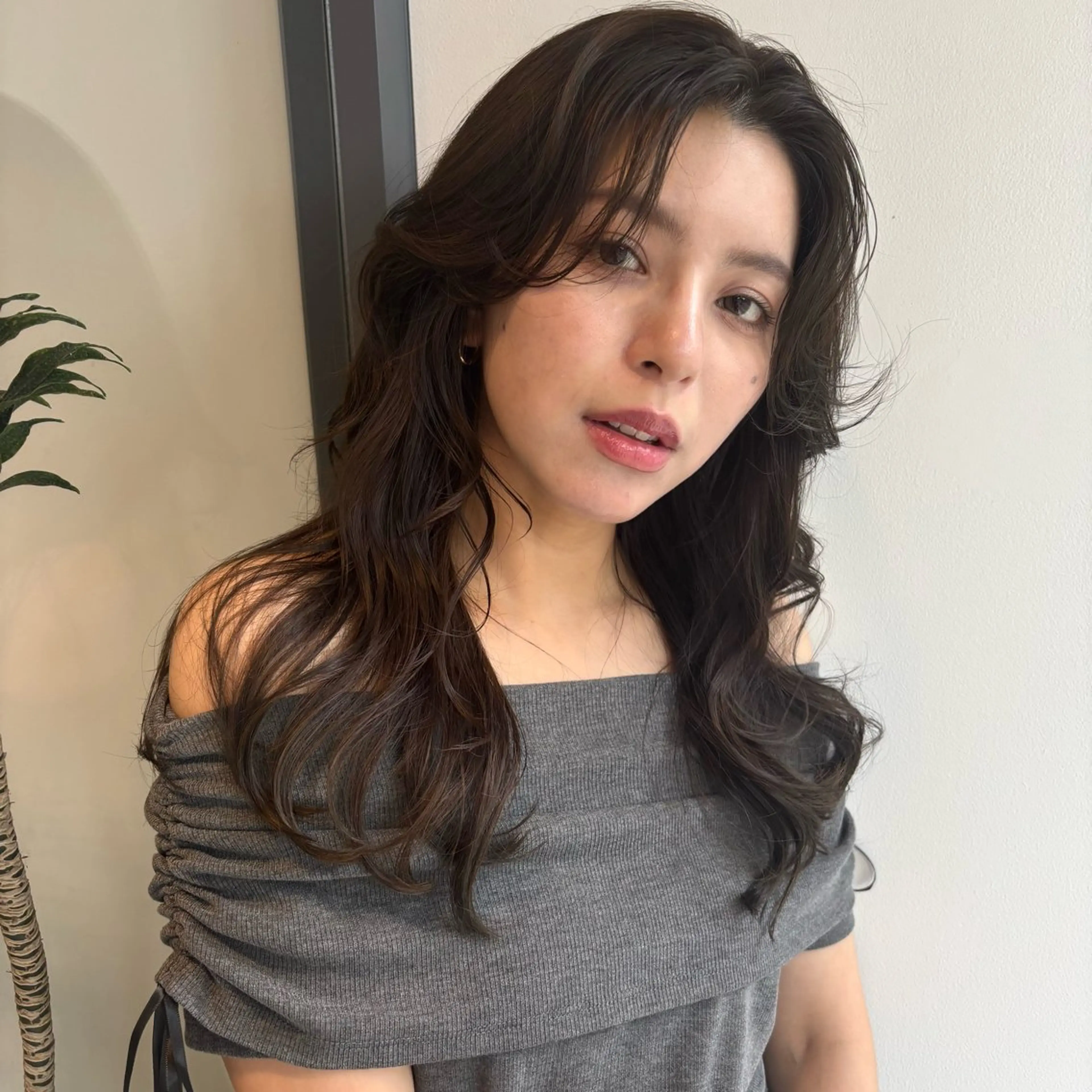 セミロング カラー ヘアアレンジ ベージュカラー オリーブベージュ カット ヘアカラー 透明感カラー/ レイヤーkotonoのヘアスタイル