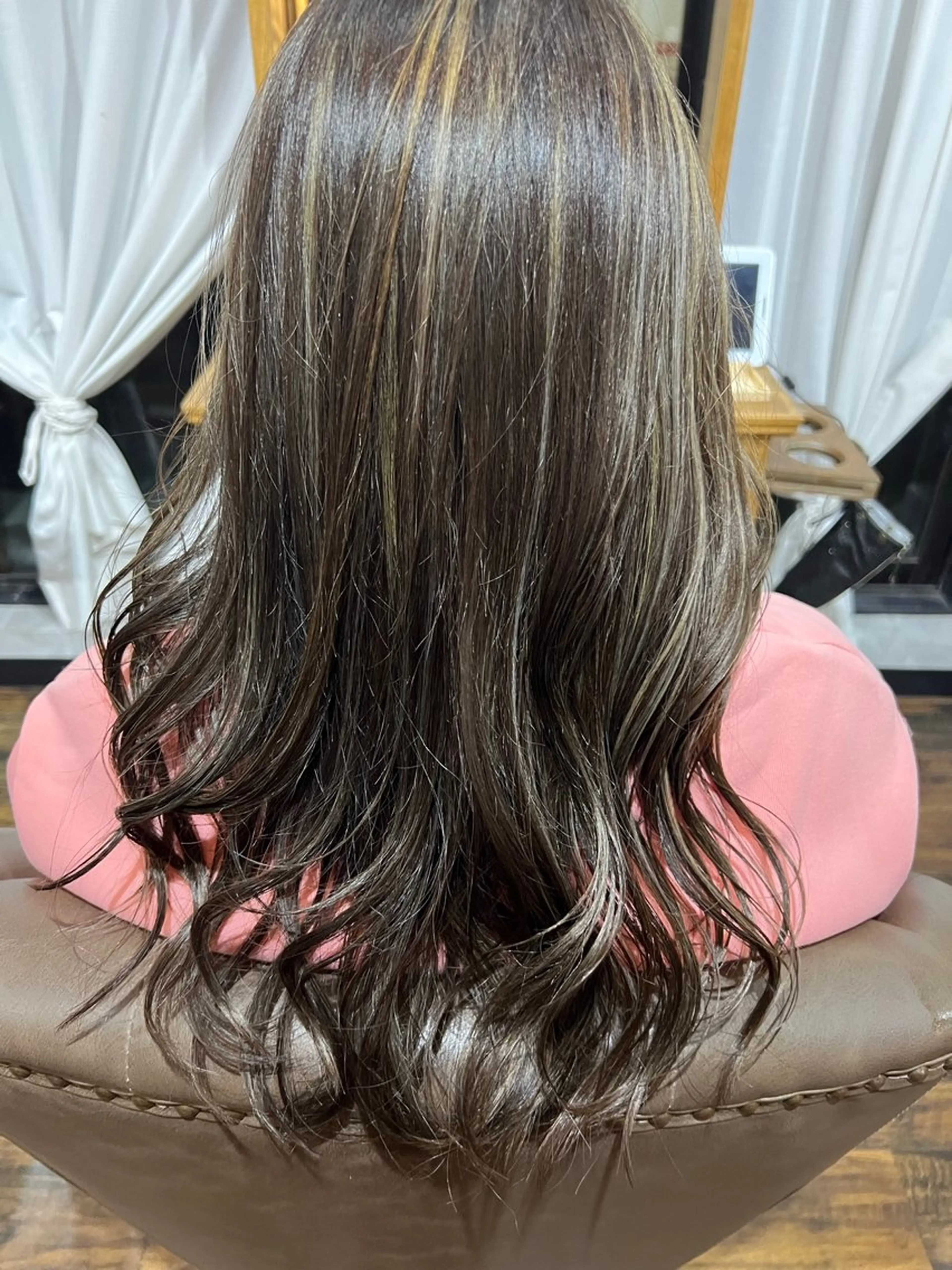 カラー 松永 かずきのヘアスタイル