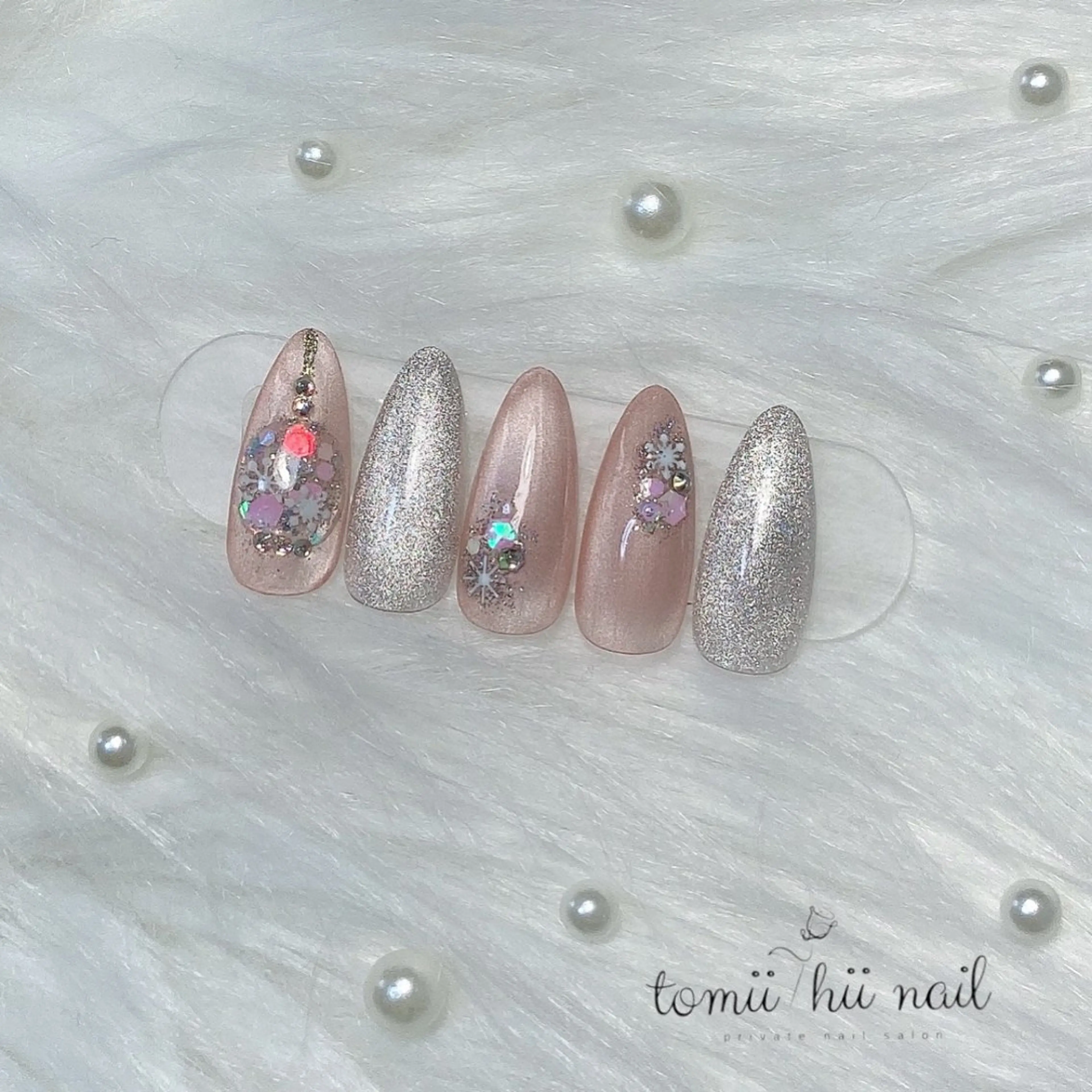 ネイル 冬ネイル クリスマス ハンドネイル tomii-hii -nailのネイルデザイン