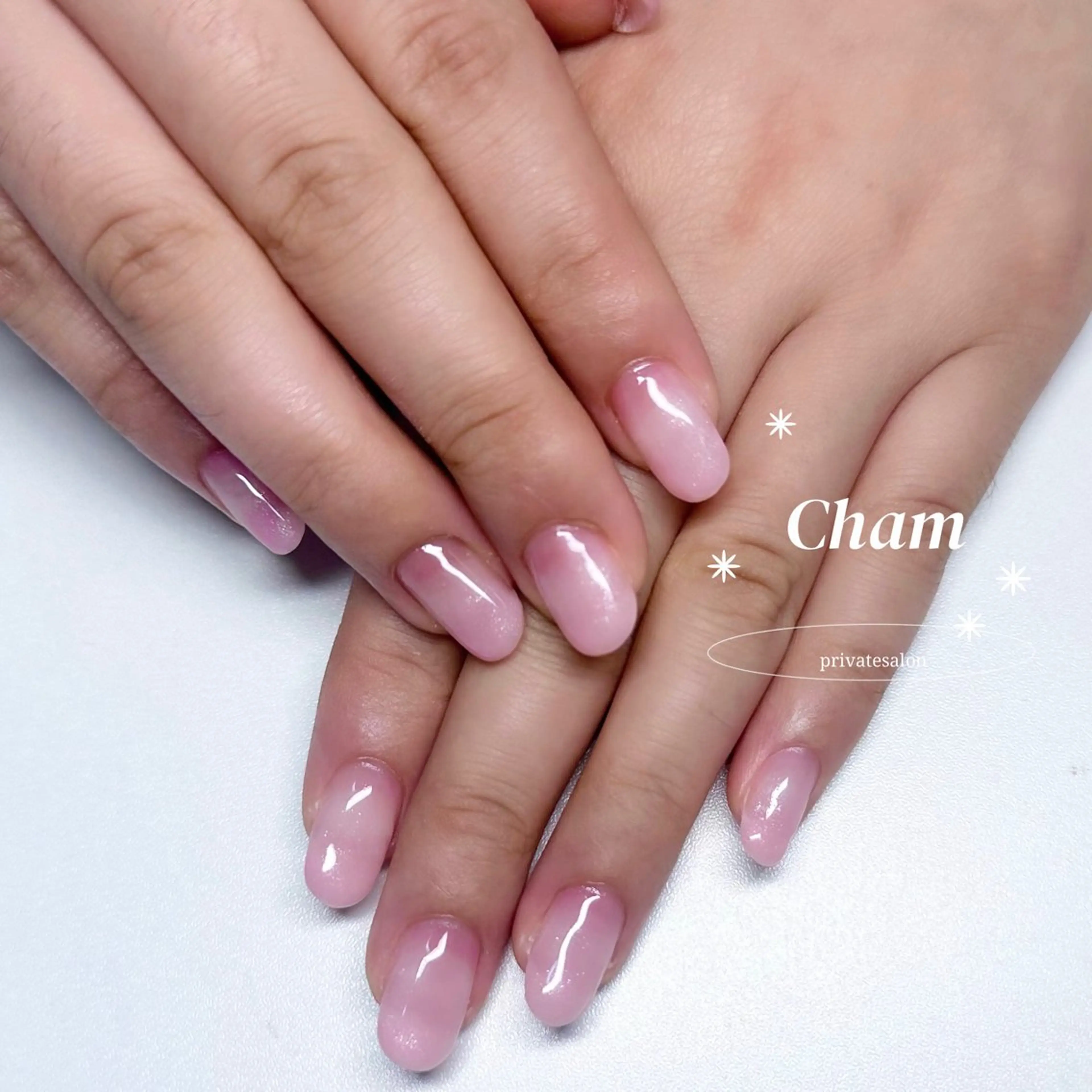 ネイル グラデーション ラメ(グリッター) ラメグラデーション ピンク Cham Haruneのネイルデザイン