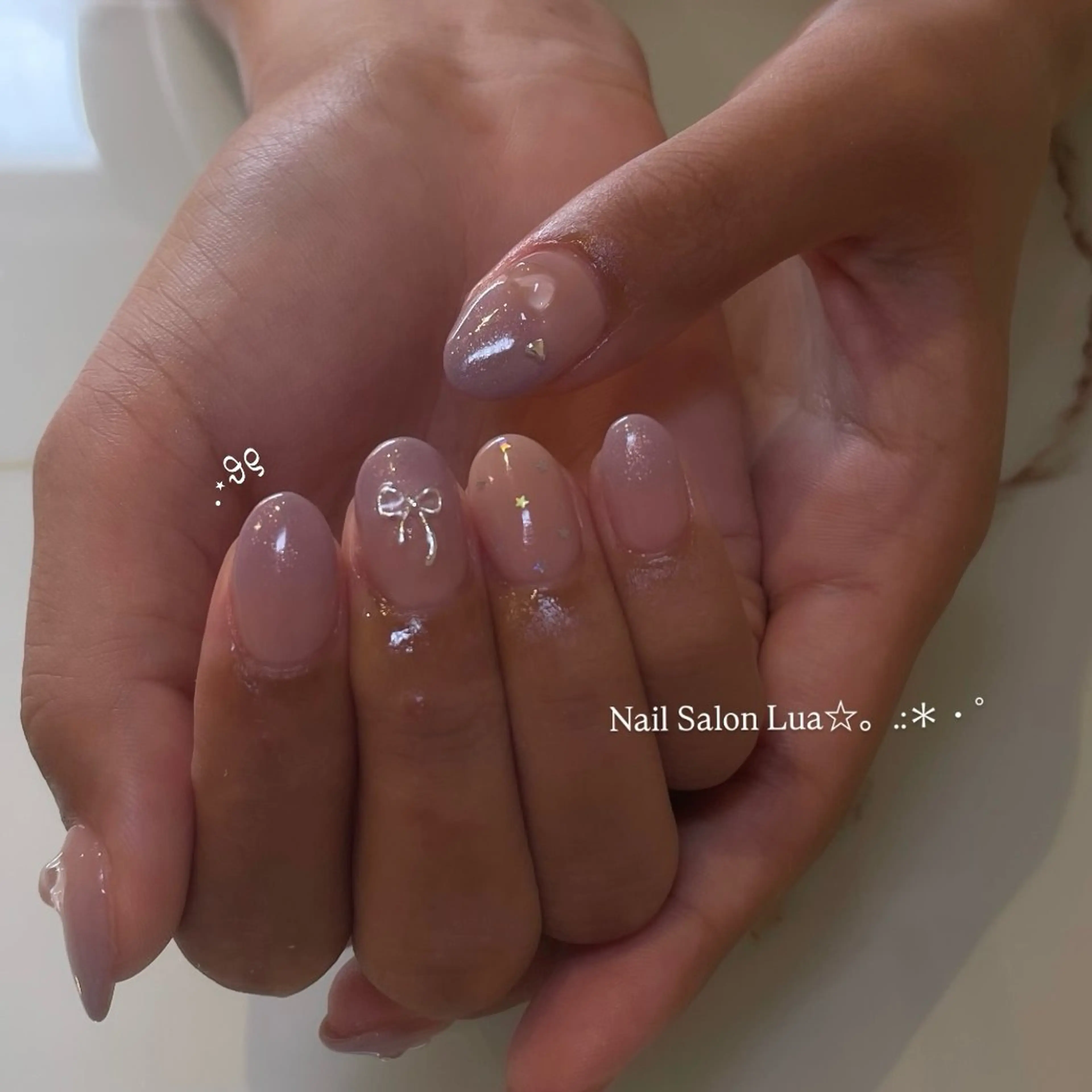 ネイル ハンドネイル Lua🌙ワンホン♡ ギャル♡推し活♡のネイルデザイン