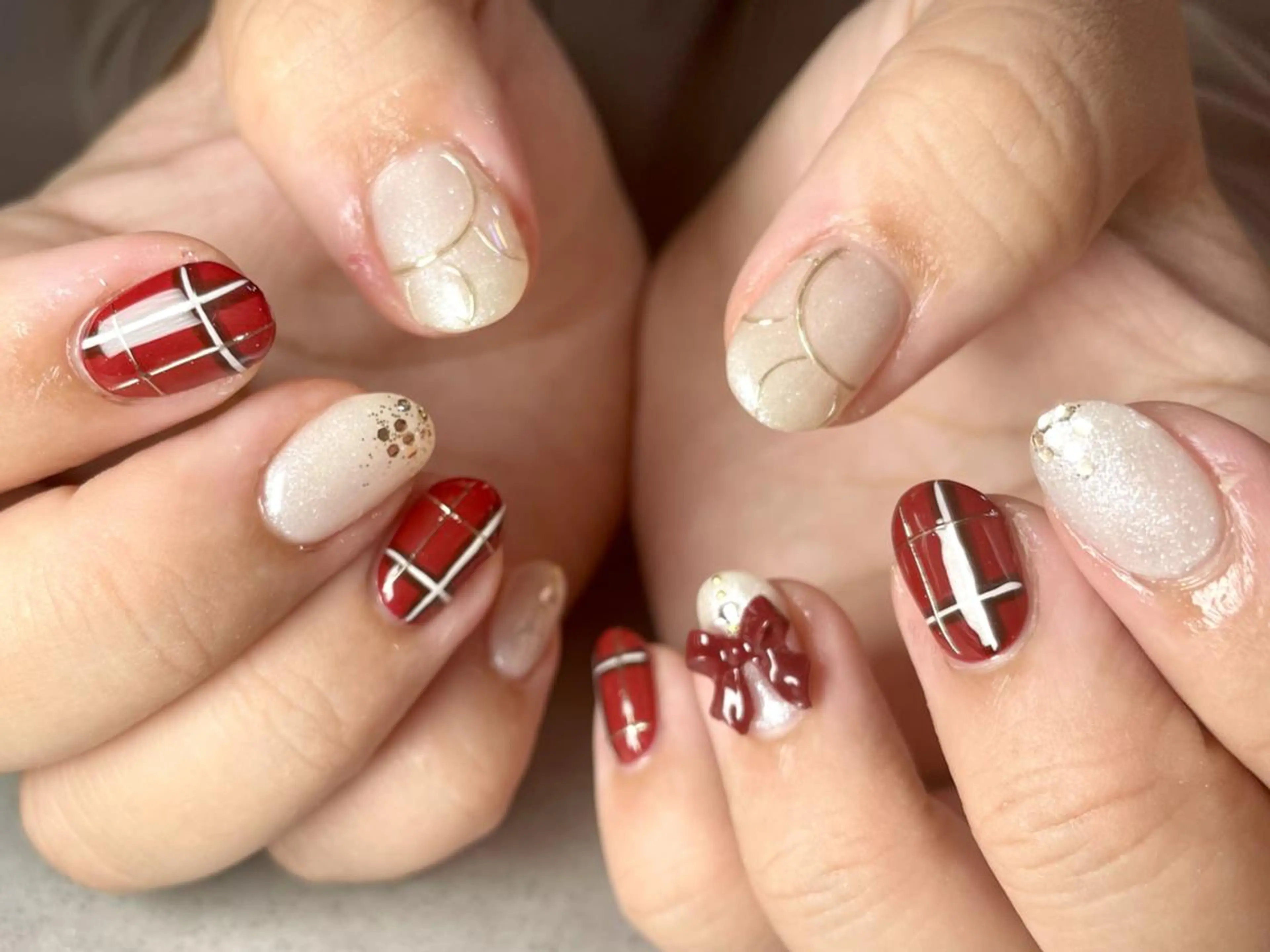 ネイル elu hのネイルデザイン