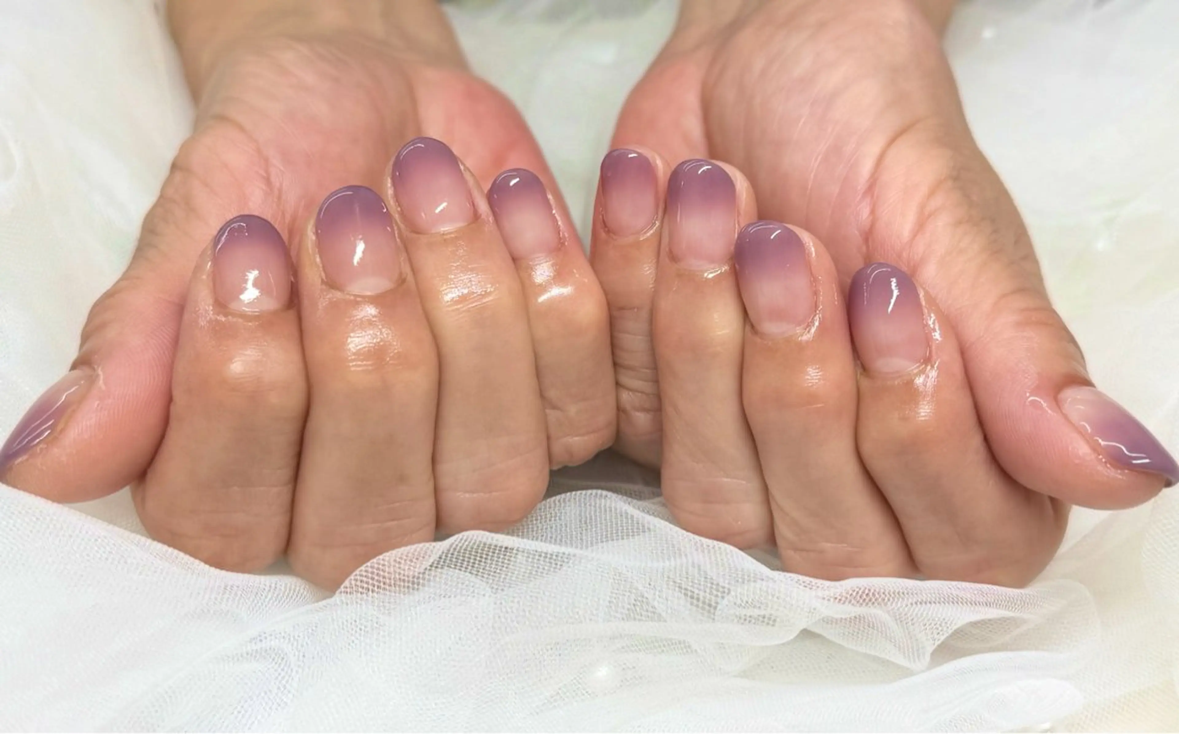 ネイル グラデーション salone Regina 【サローネ　レジーナ】所属・Regina Marinaのネイルデザイン