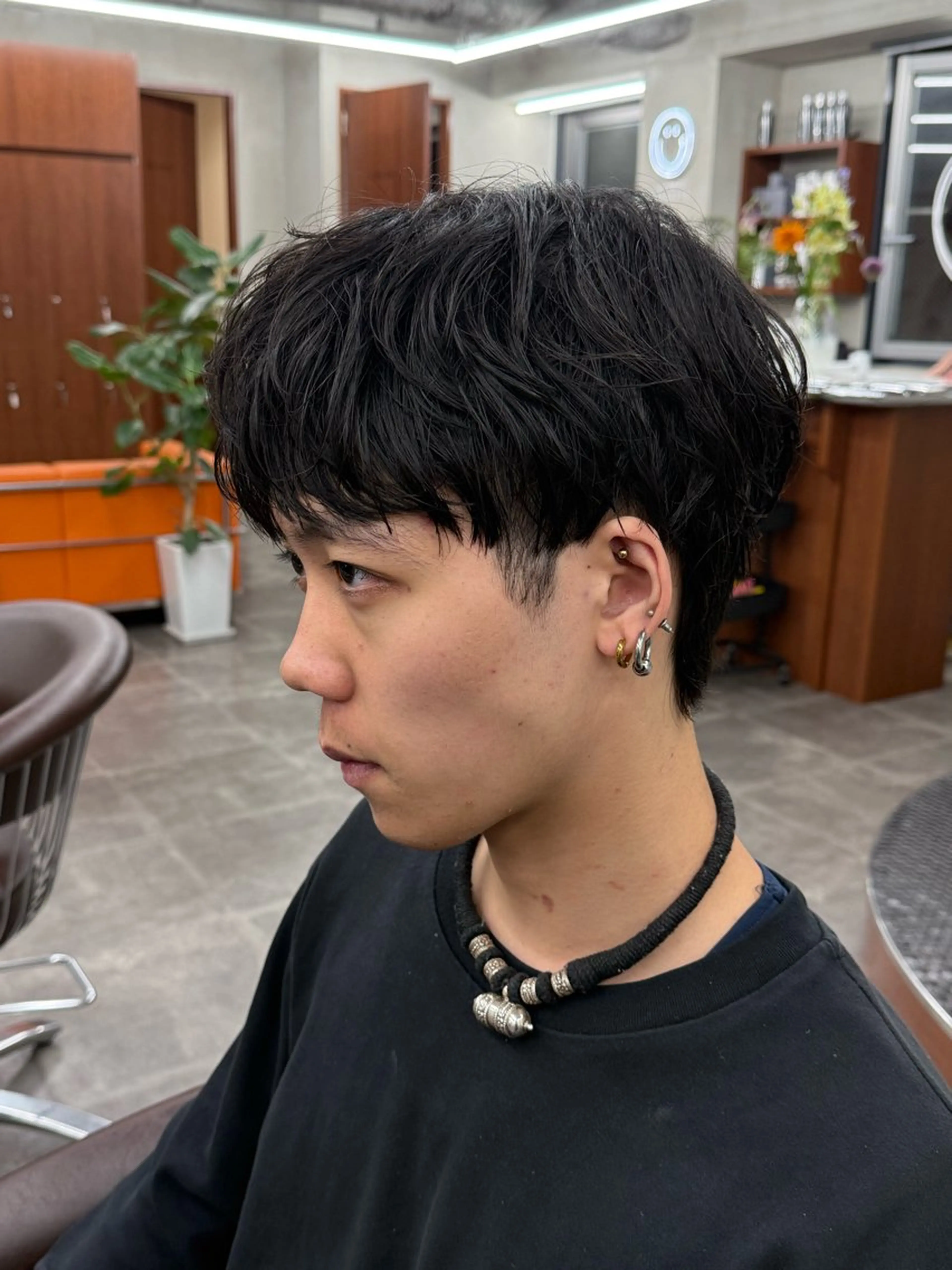 ショート パーマ メンズ 豊崎 佑輔のヘアスタイル