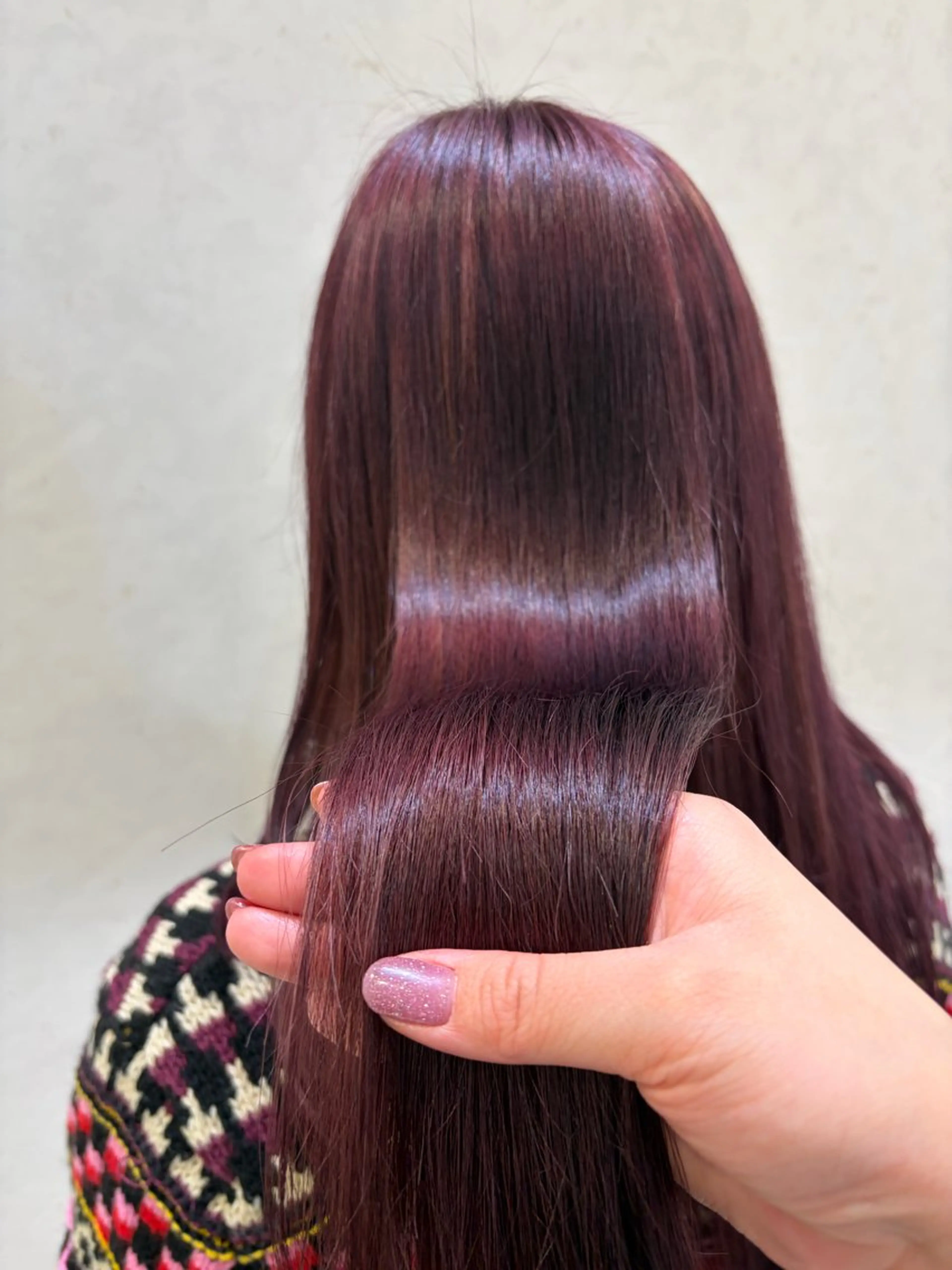 ロング ヘアカラー LuLu maoのヘアスタイル