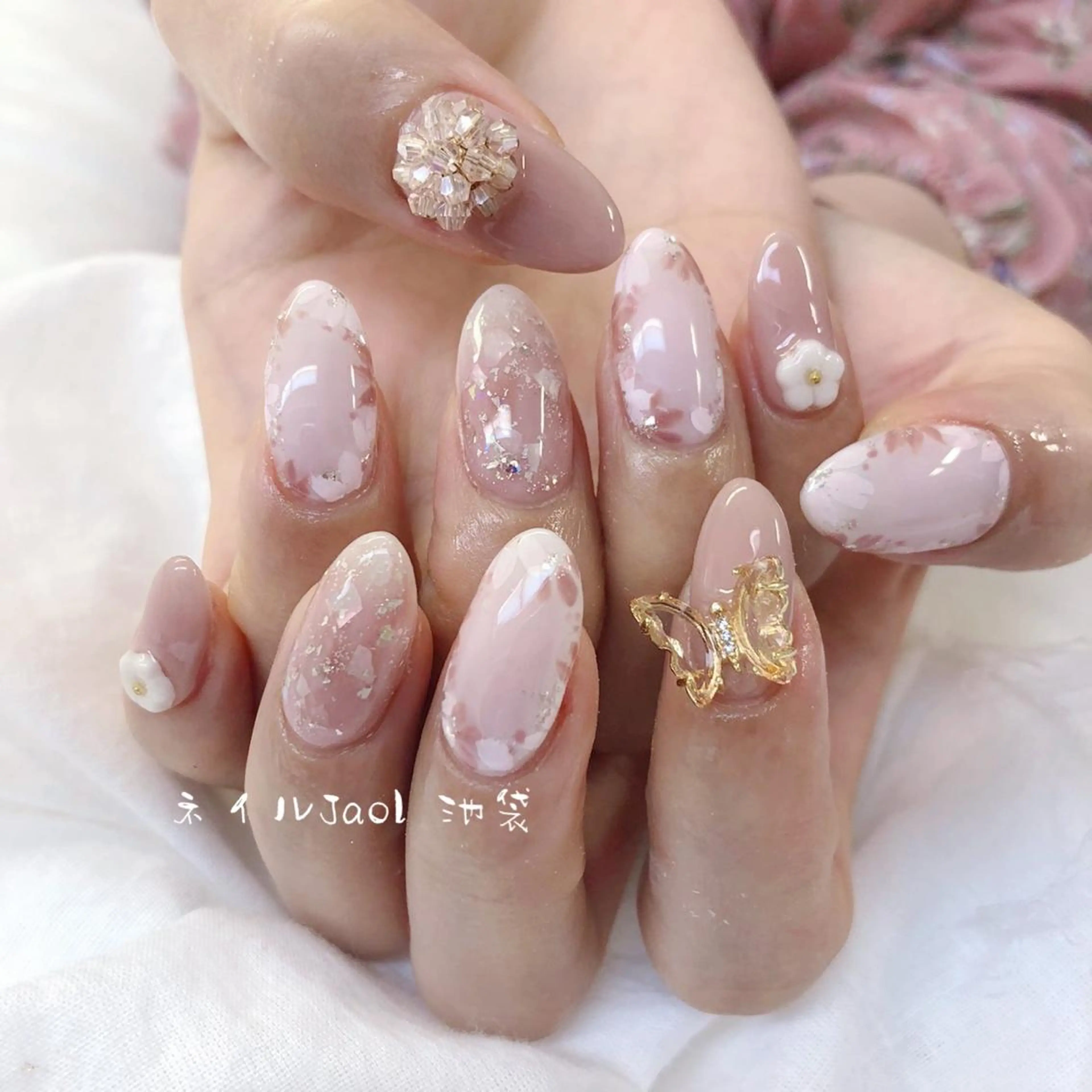 ミディアム nail jaol池袋店所属・ネイルJaol 池袋のネイルデザイン