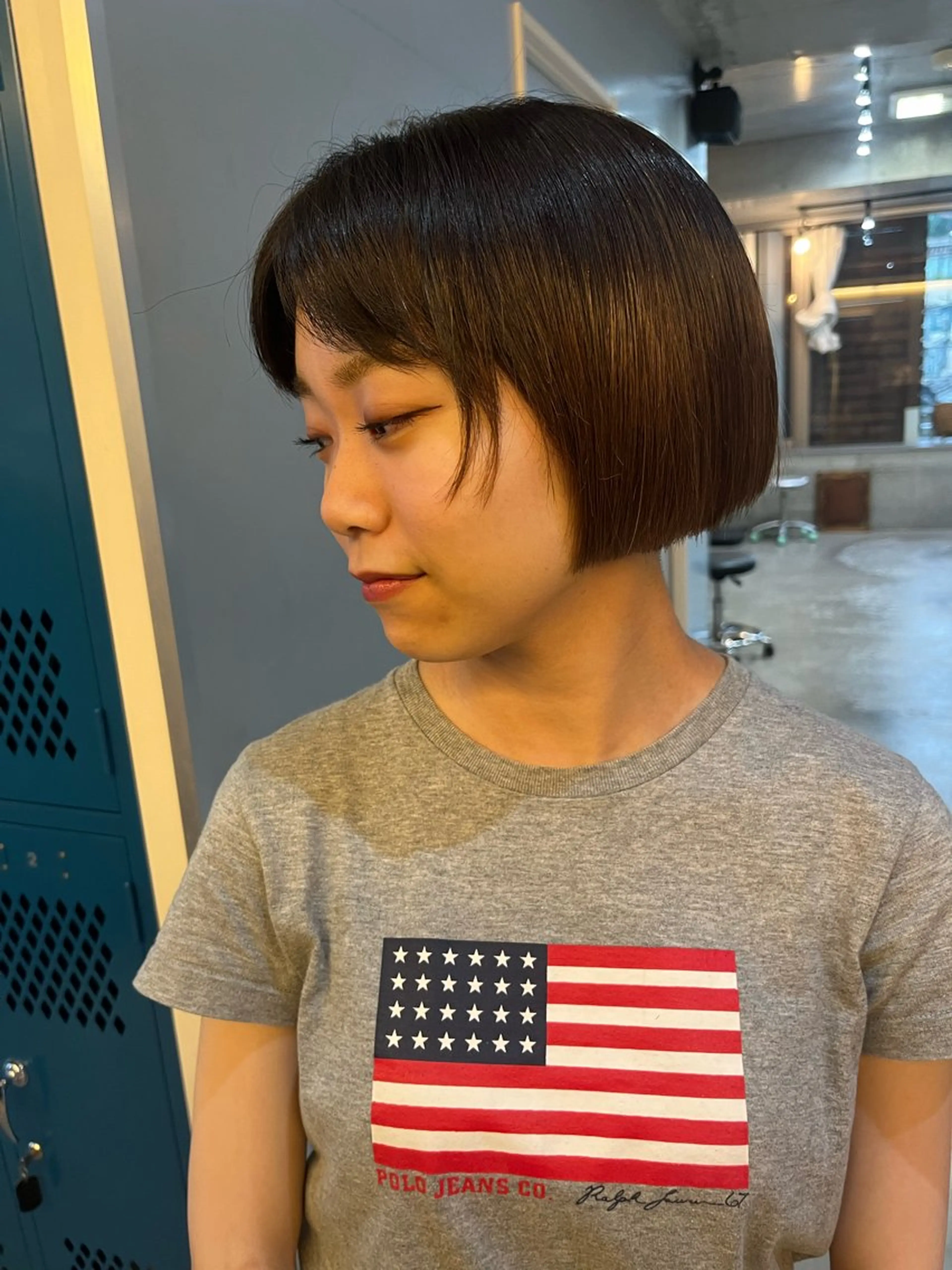 ショート ショートボブ ボブレイヤー アッシュ ボブ 顔まわりレイヤー レイヤーカット\ウル フ　chinatsuのヘアスタイル