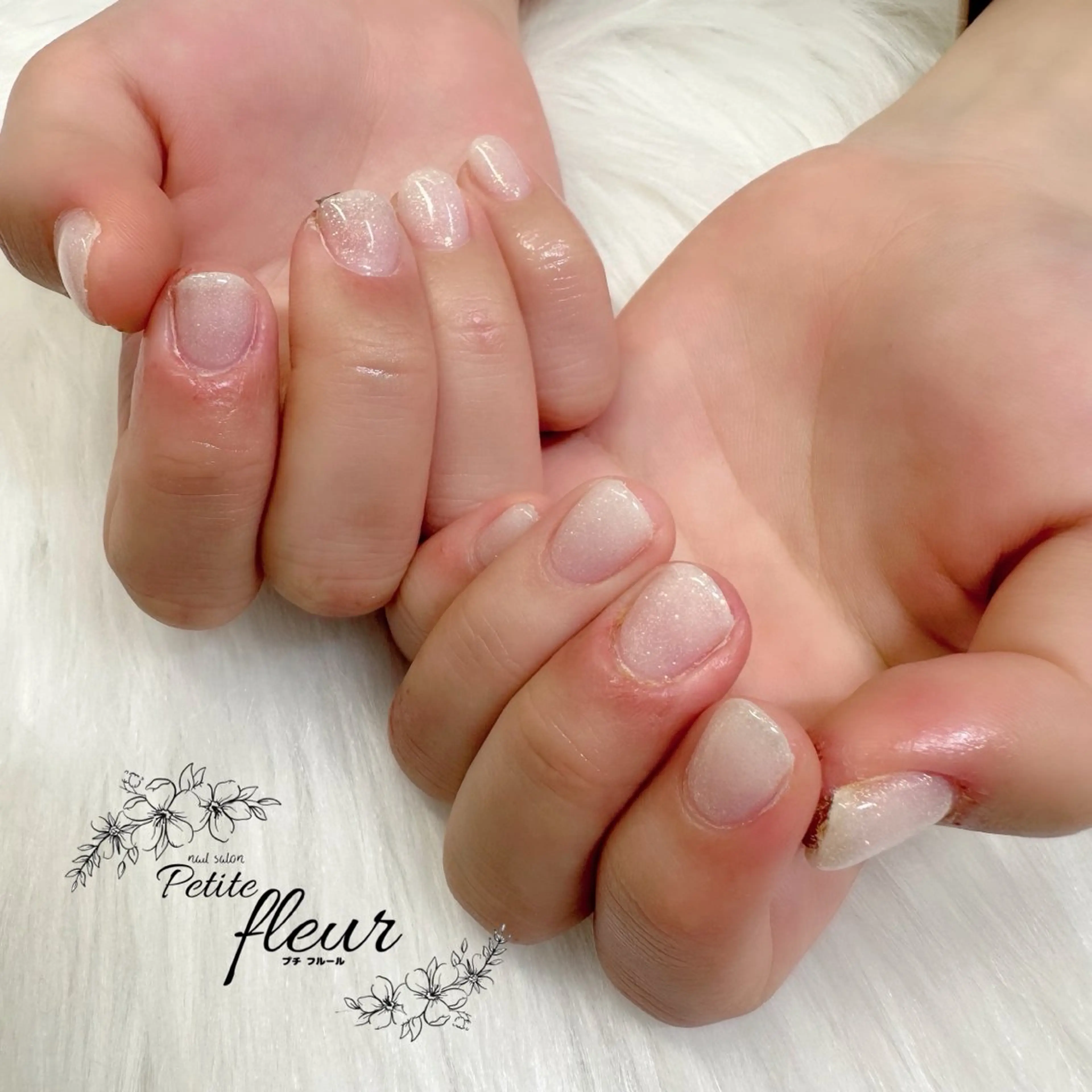 ネイル ジェルネイル ラメ(グリッター) ハンドネイル ❁⃘*。Petite fleur❁⃘*りさのネイルデザイン