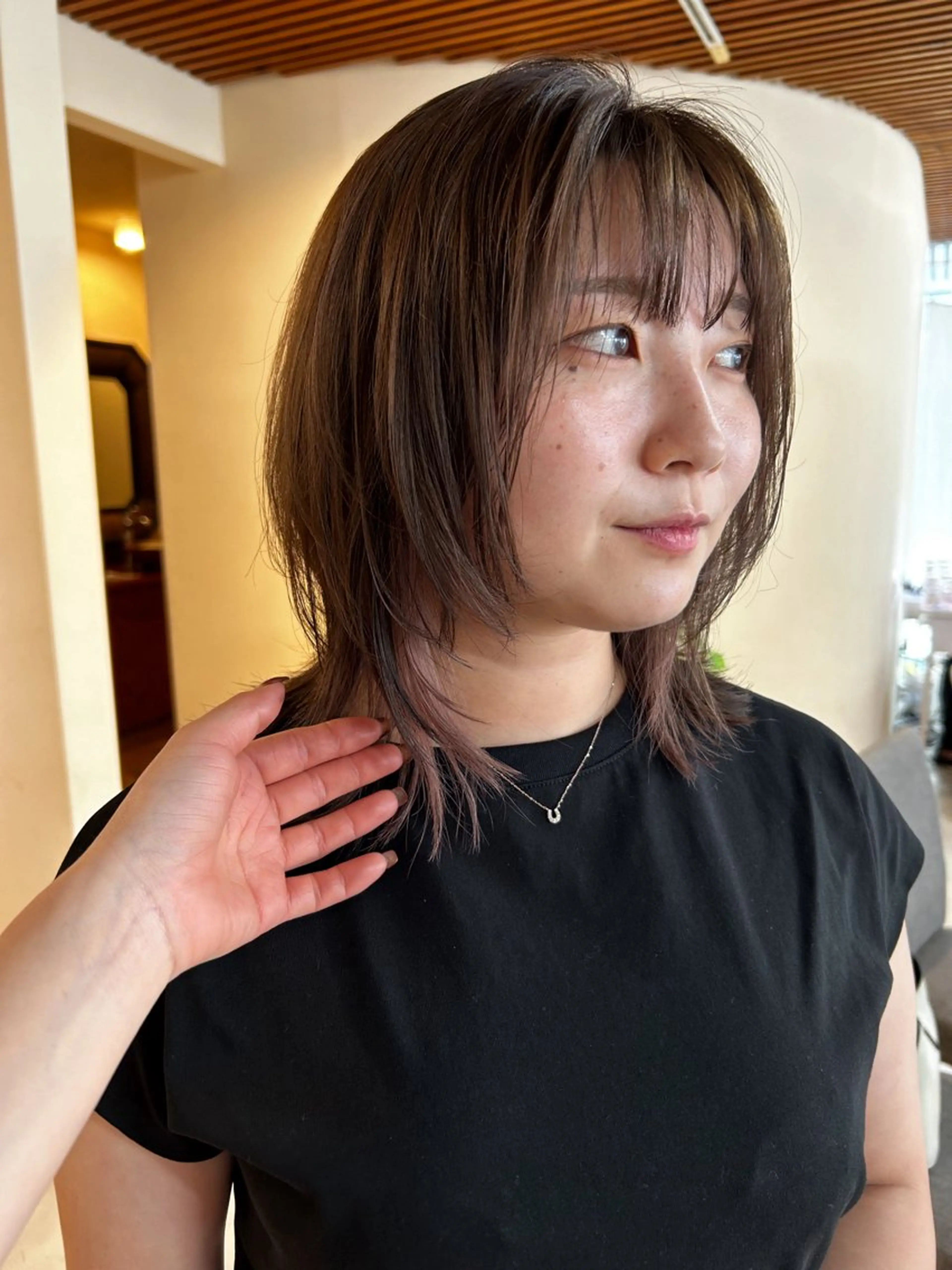 ミディアム カット ヘアカラー トリートメント 透明感/レイヤー/ 武士るな🌿‬のヘアスタイル