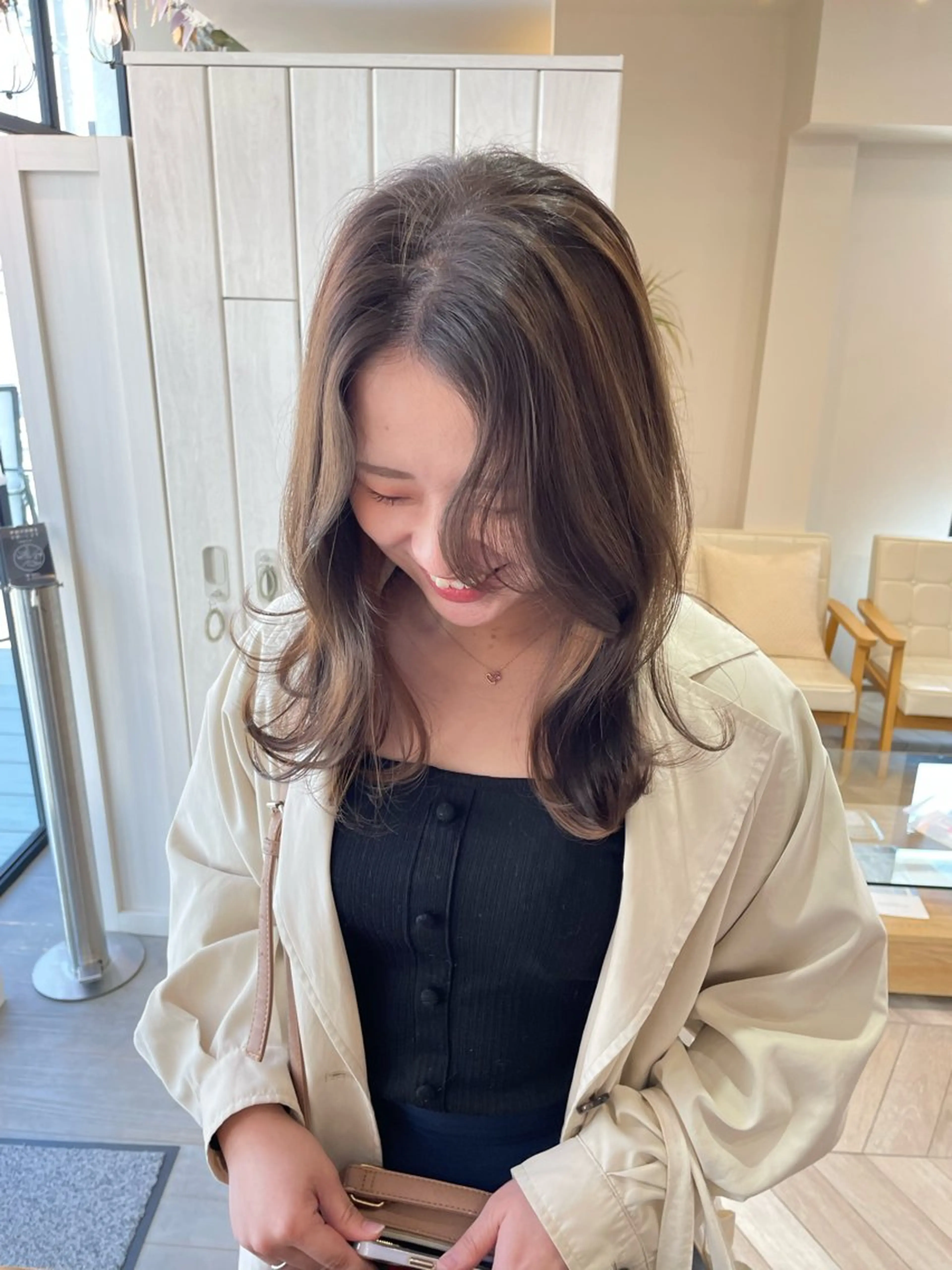 ミディアム 永井 瑞穂のヘアスタイル