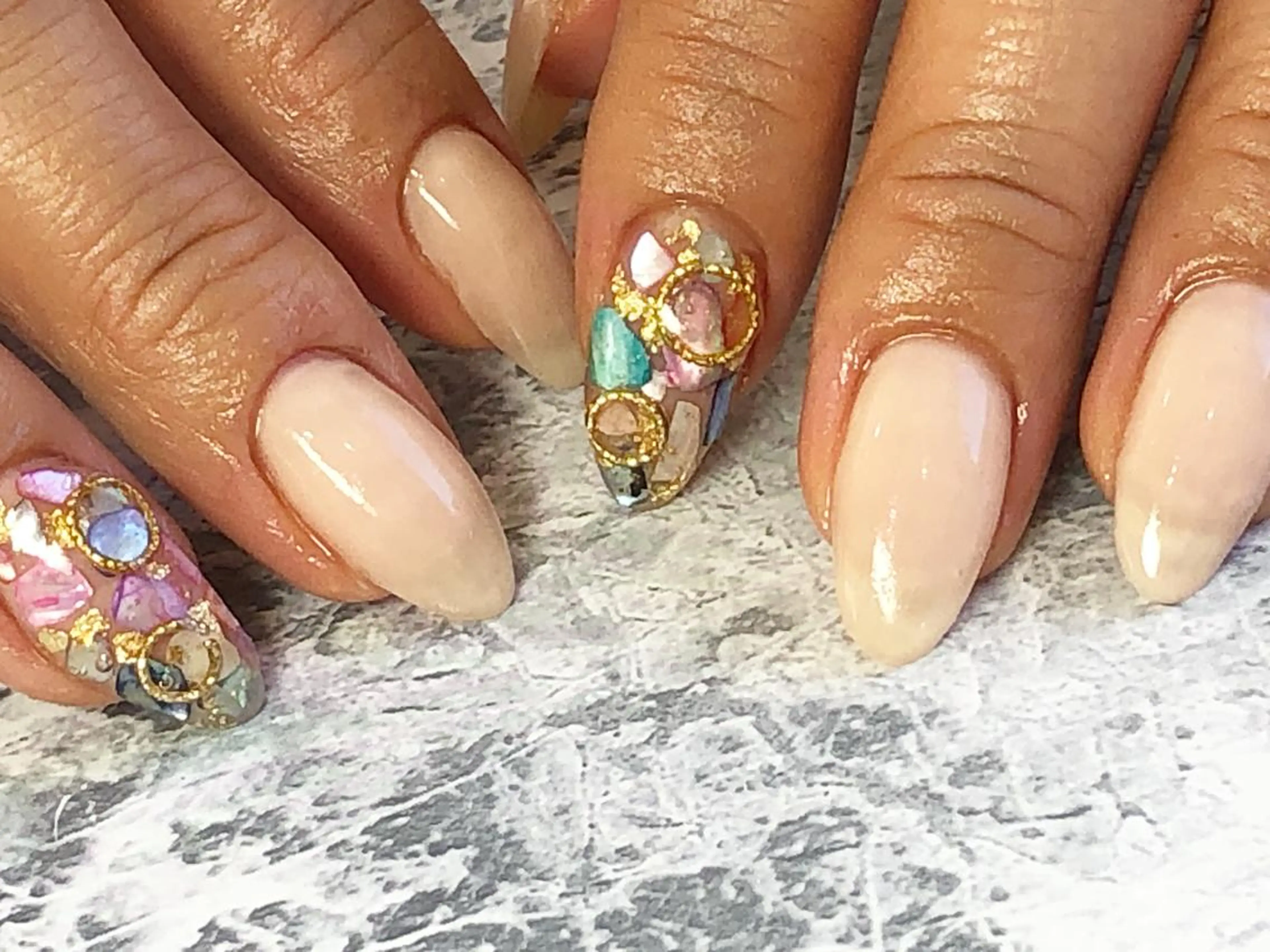 ネイル private salon TOMOMINAILs所属・TOMOMI NAILsのネイルデザイン