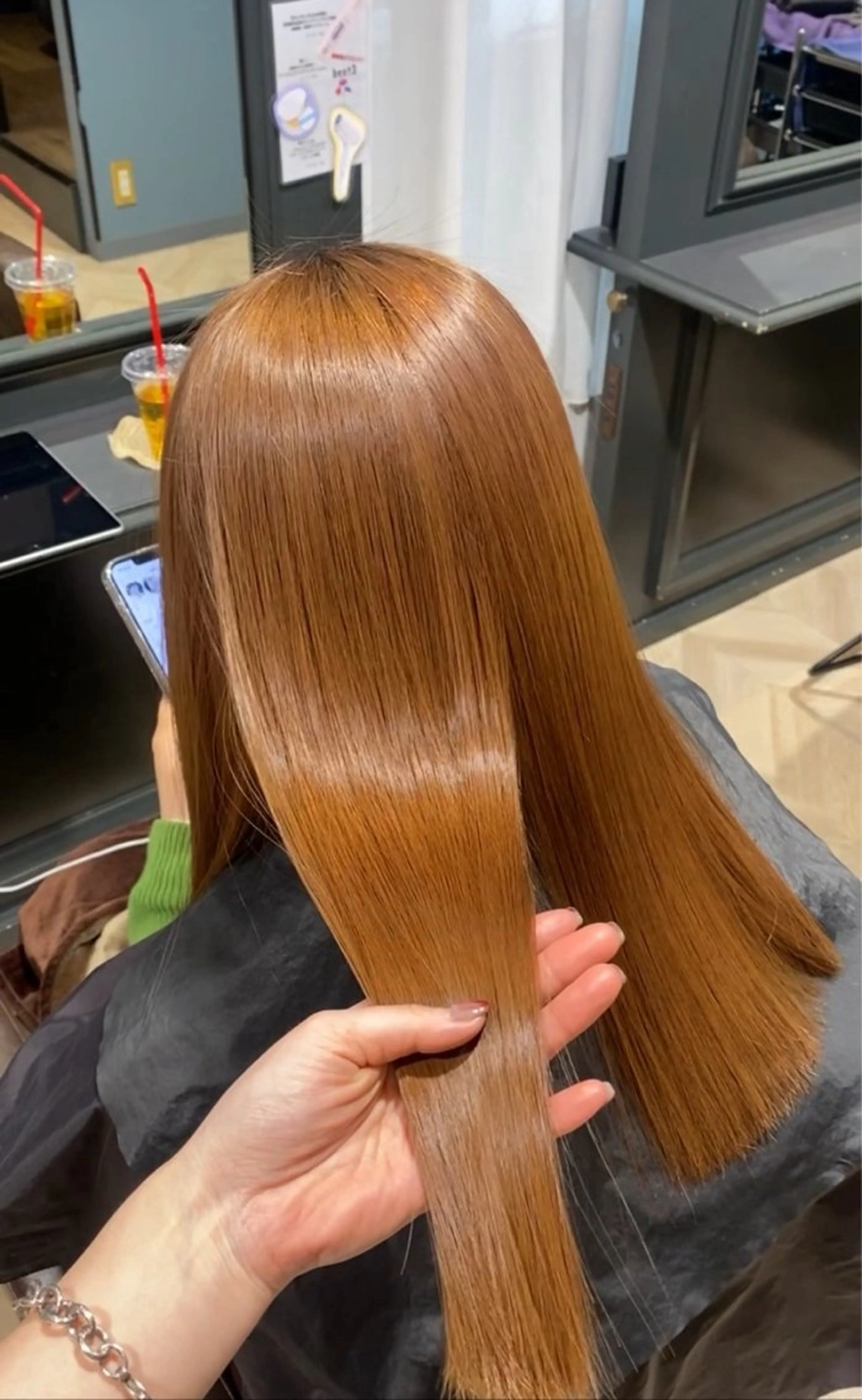 ミディアム 松尾 美南海のヘアスタイル