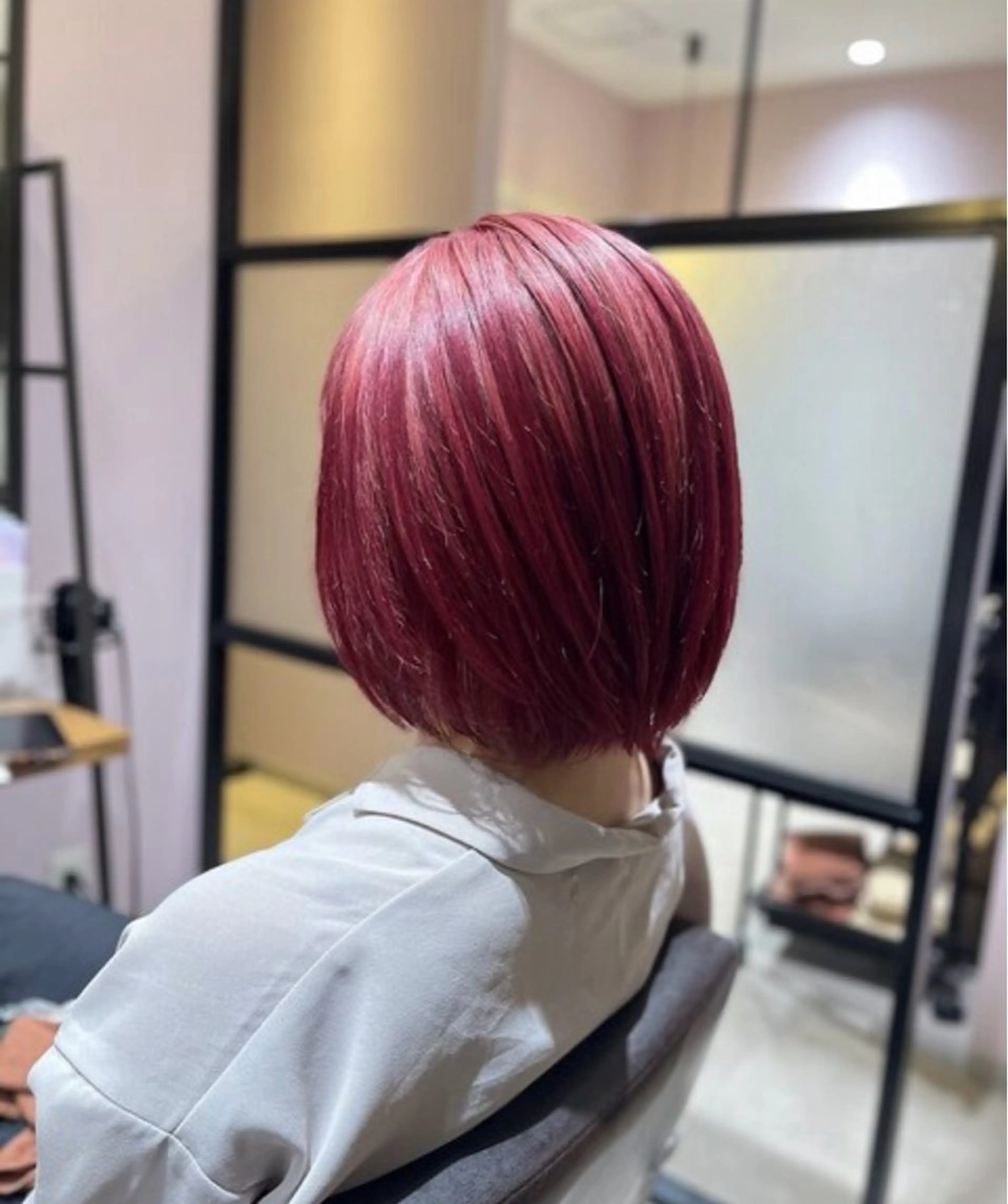 カラー ヘアカラー 梶 瑞希のヘアスタイル