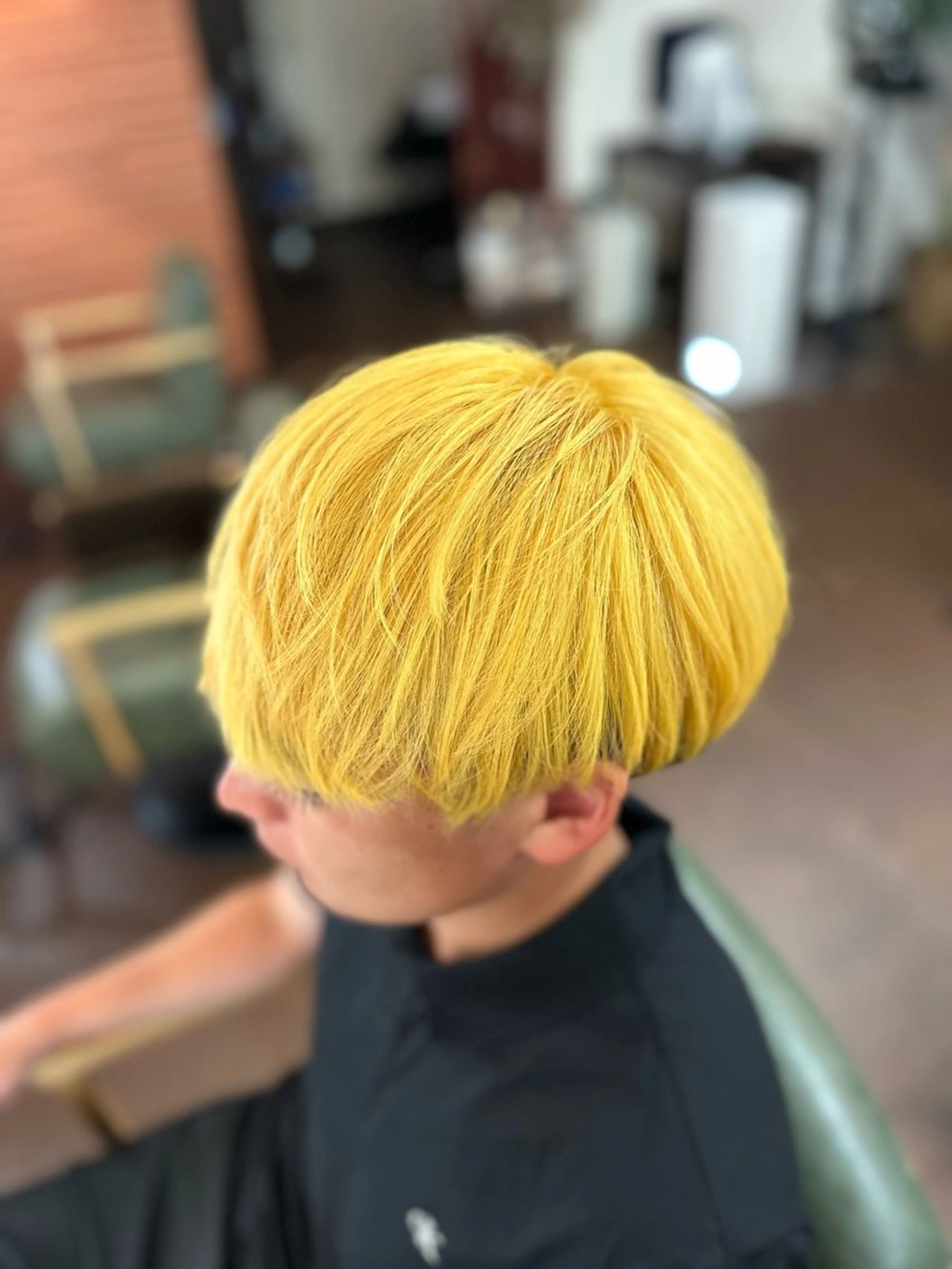 ショート カラー イエローカラー インナーカラー指名 No.1菊池柊真のヘアスタイル