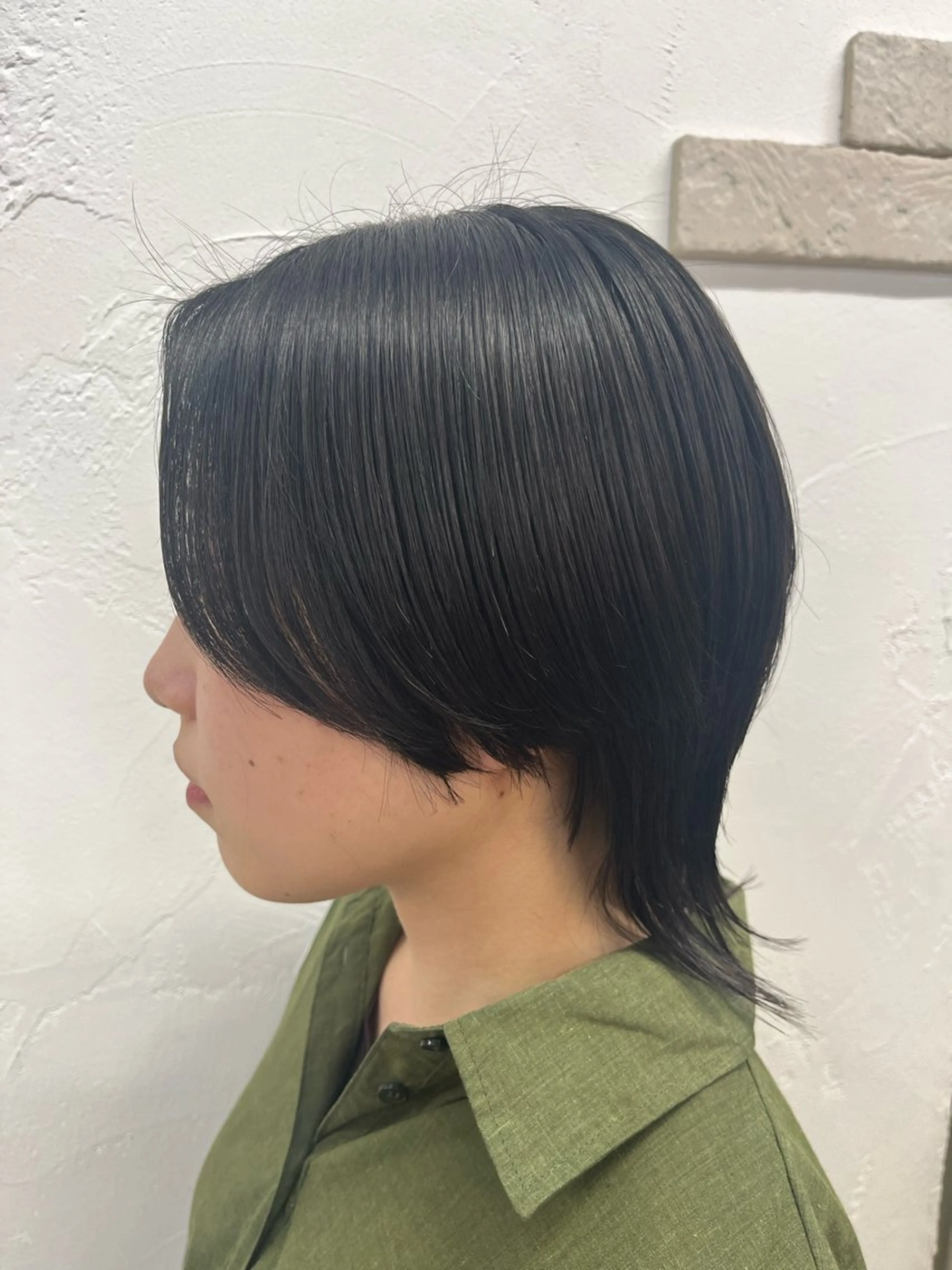 ショート YUZUKI/艶カラ ー/丸みショートのヘアスタイル