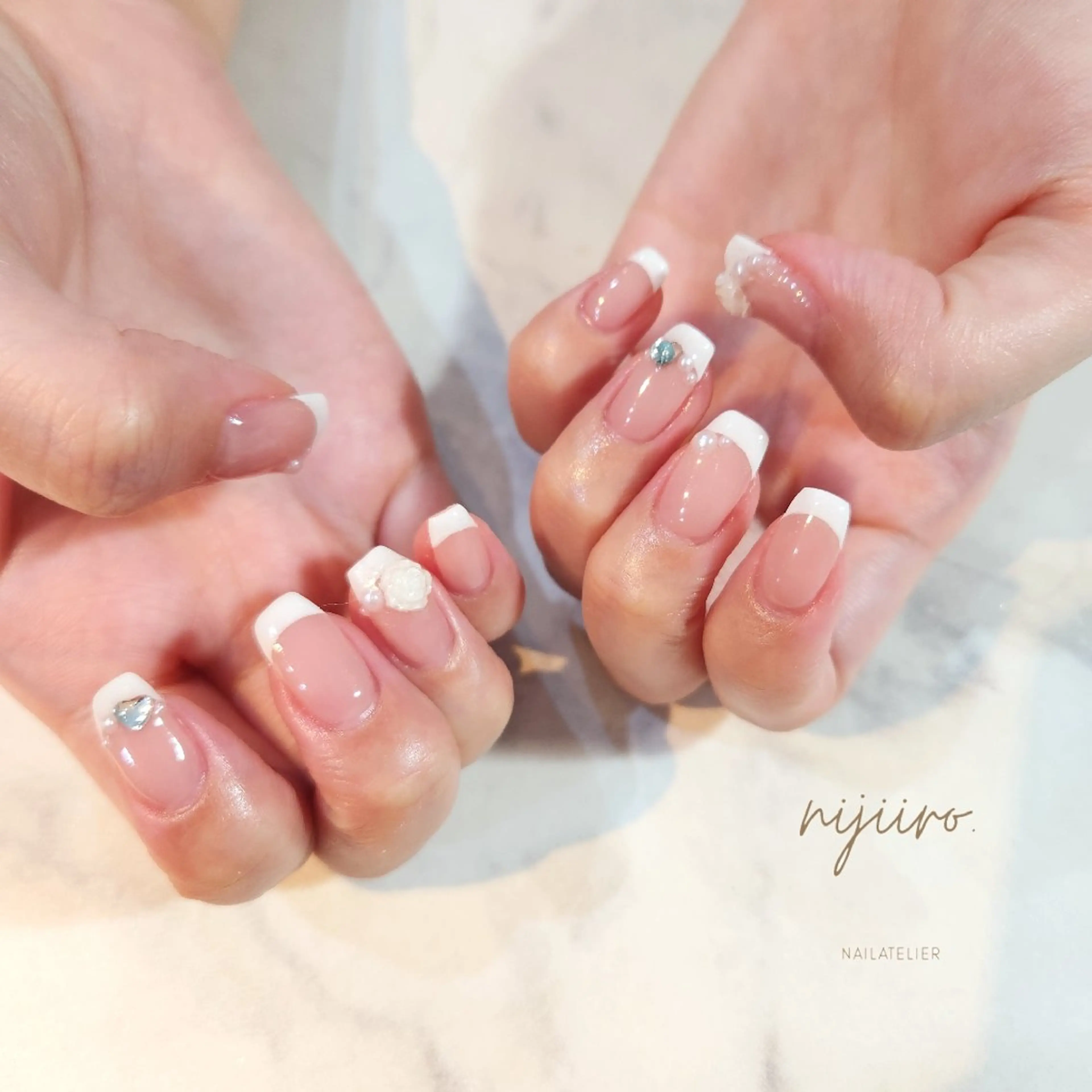ネイル ハンドネイル nailatelier nijiiro.所属・nijiiro🌈 サトウのネイルデザイン