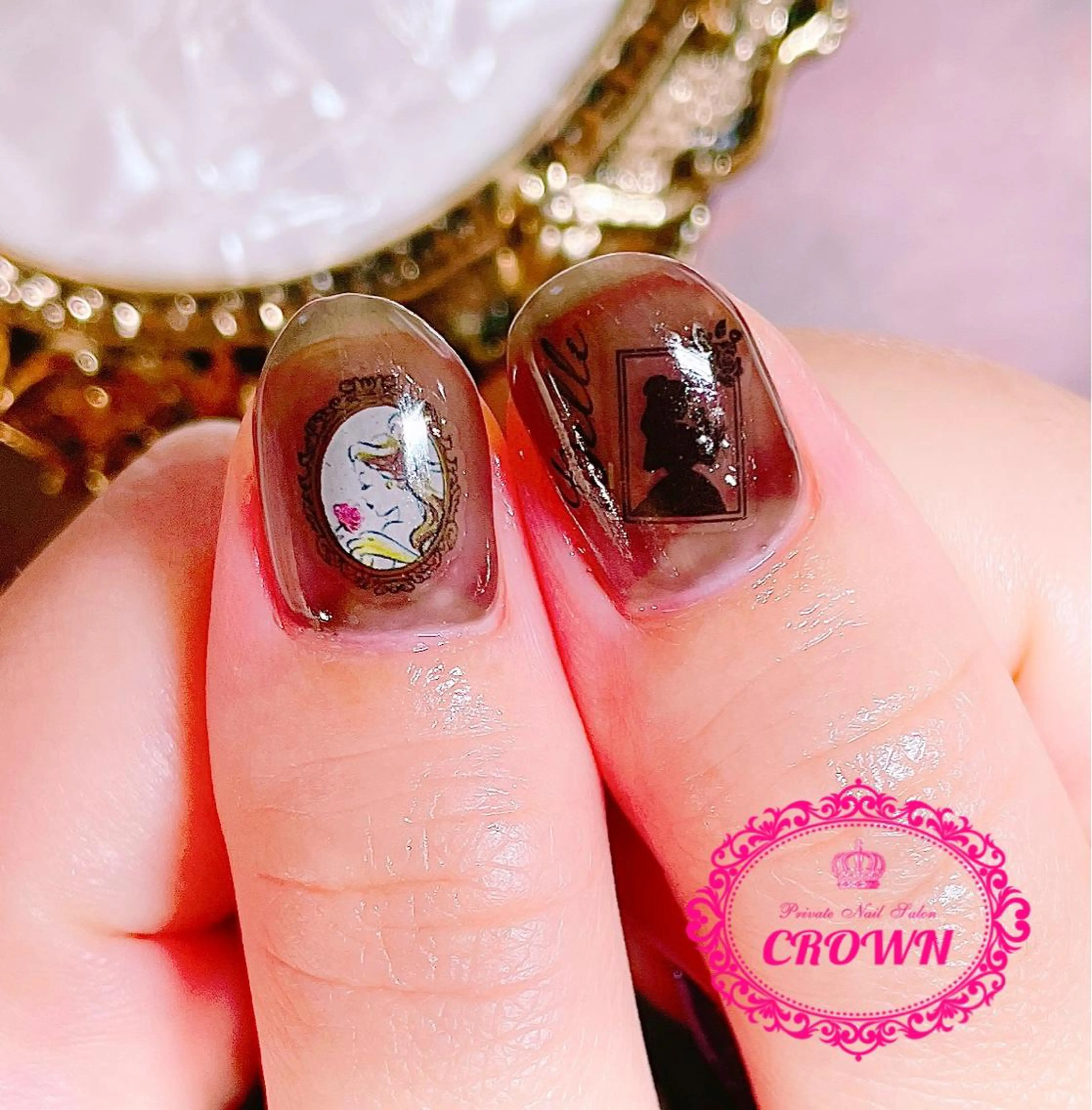 ネイル CROWN プライベートサロンのネイルデザイン