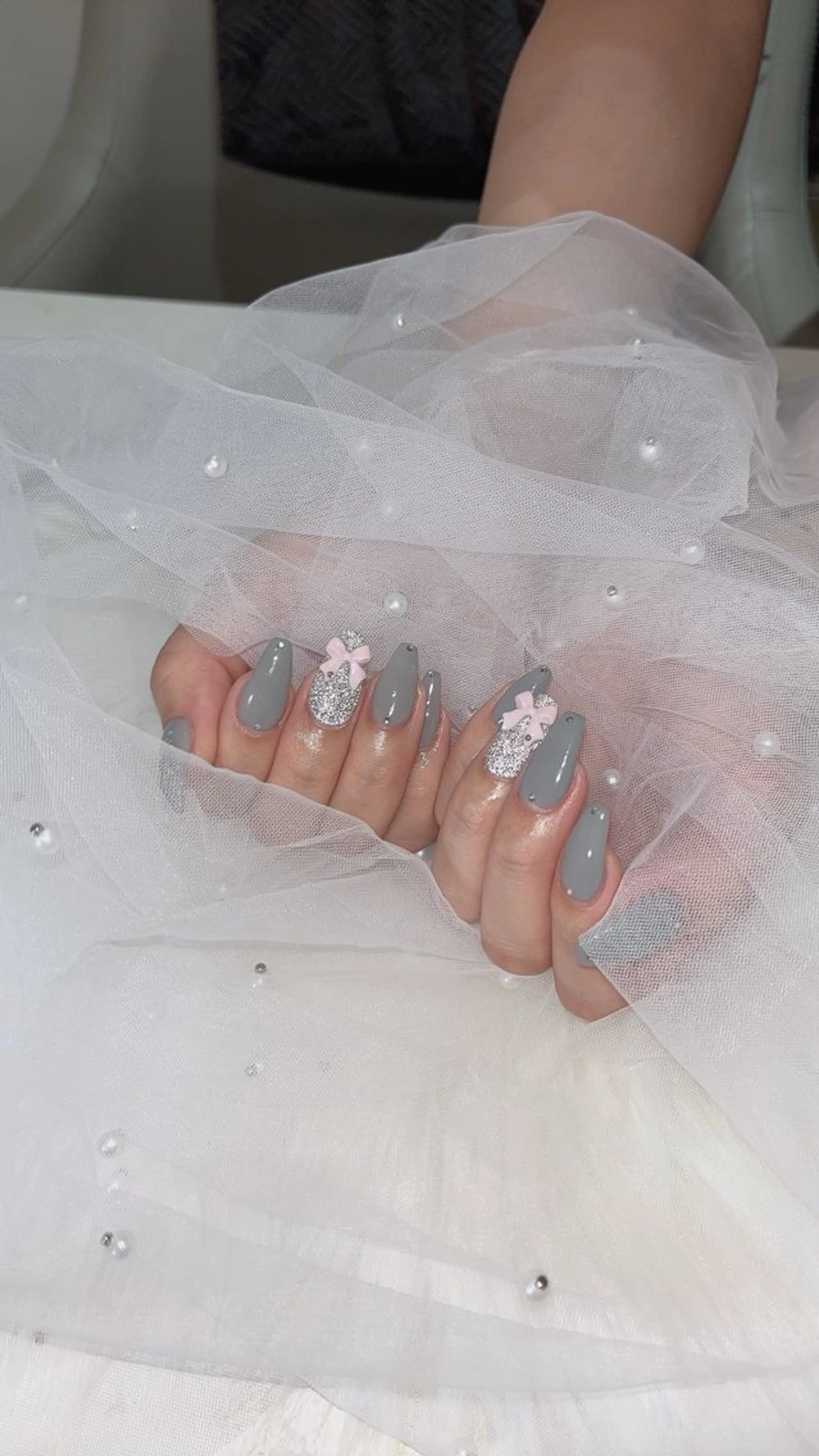 ネイル フラッシュネイル リボン Naturaly Nailys所属・プライベートサロン rieのネイルデザイン