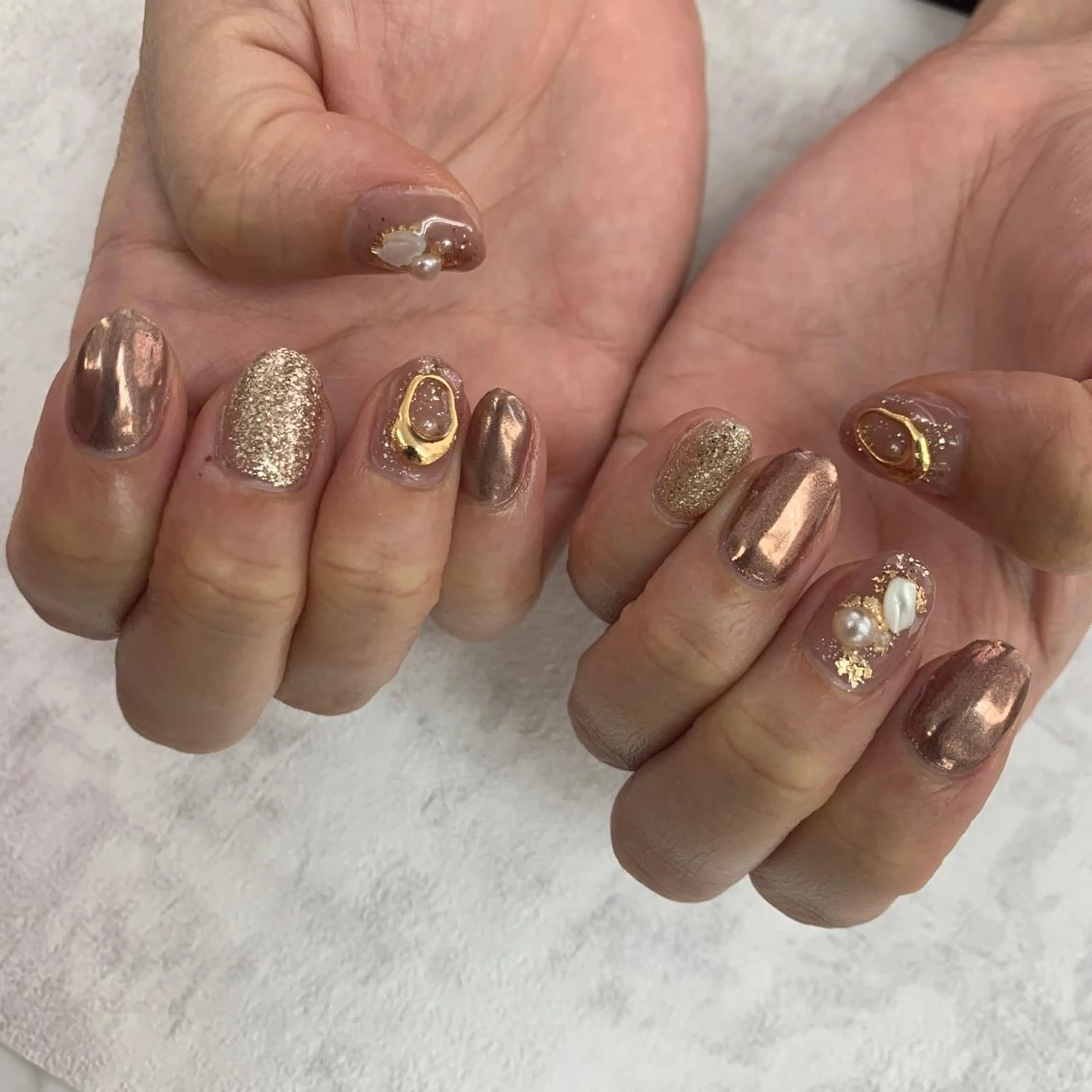 ネイル ブラウン キラキラネイル ラメ(グリッター) ミラーネイル Li aile eye&nailのネイルデザイン