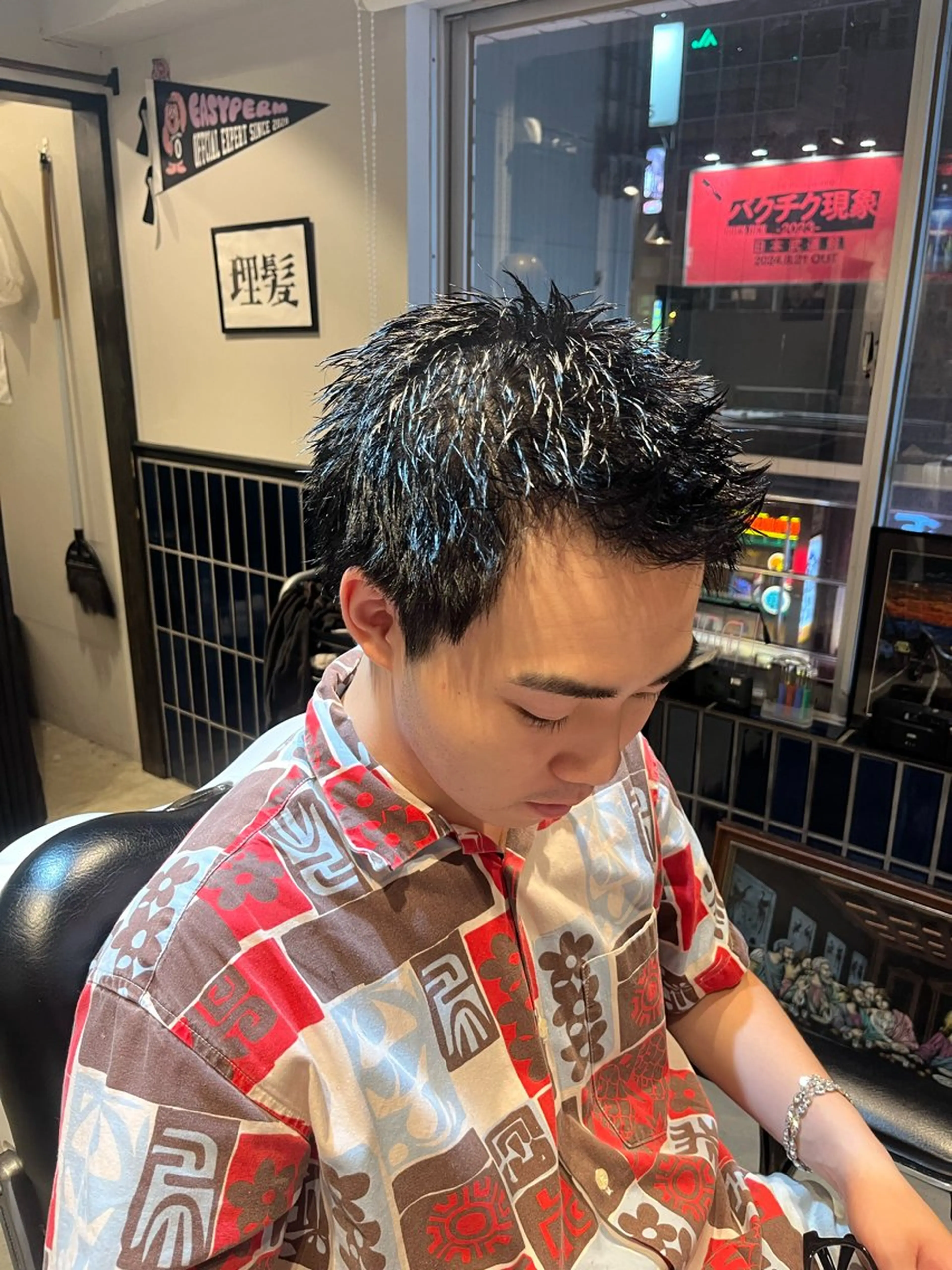 ショート 新宿無料メンズカット ヒガシトウイのヘアスタイル