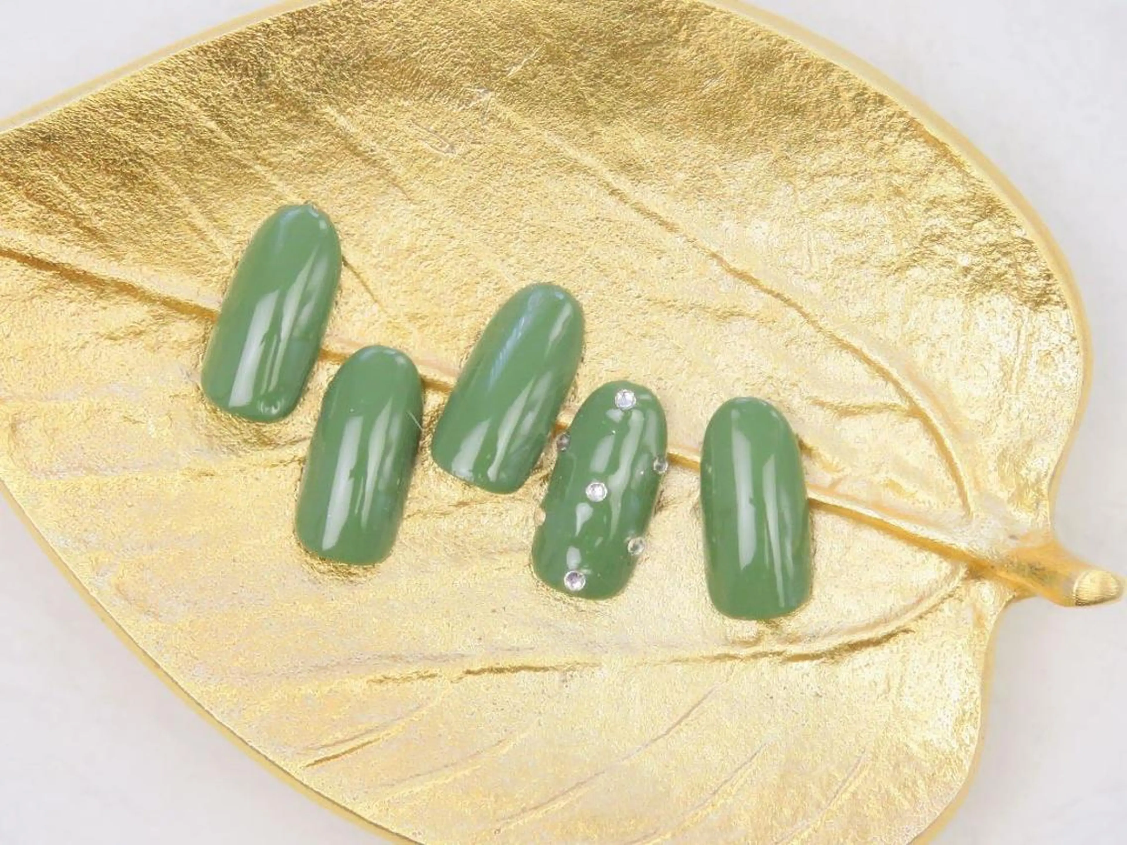 ネイル ハンドネイル NAIL Salon IP所属・長谷川 奈緒美のネイルデザイン