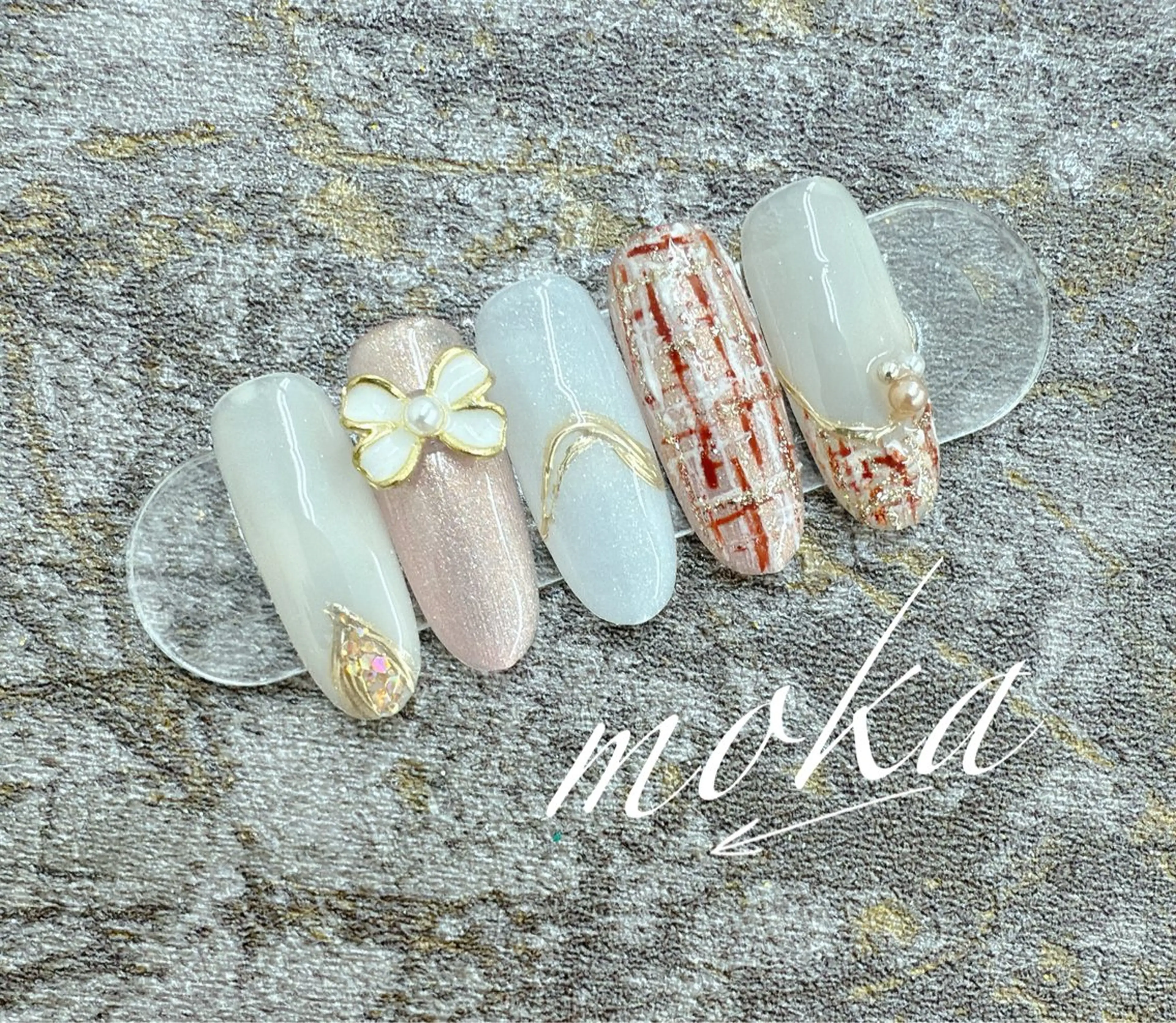 ネイル ハンドネイル ハンドケア 胡蝶蘭レディースサロ ンNailMOKAのネイルデザイン