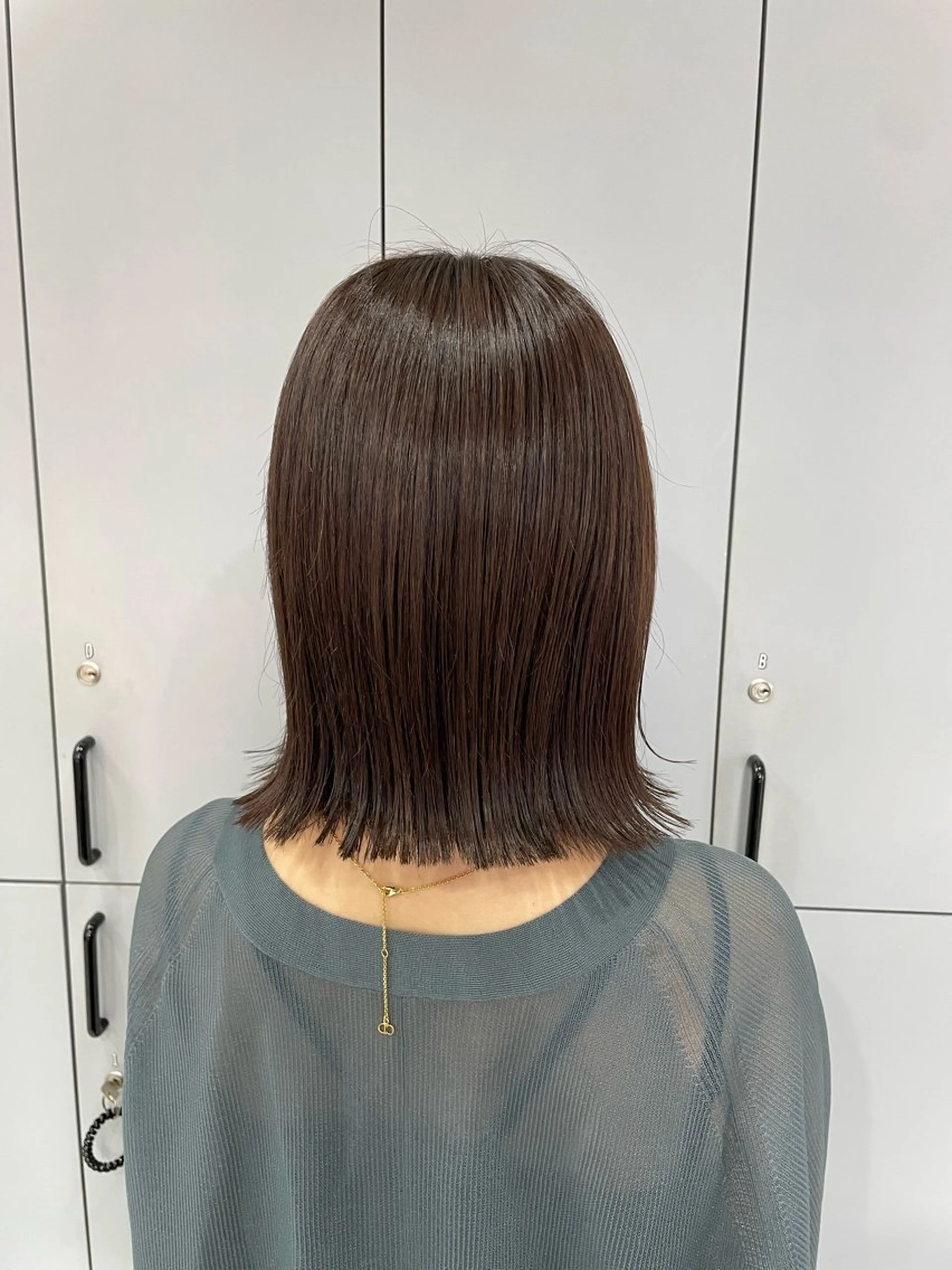 ミディアム カラー カット ヘアカラー トリートメント 山本 佳奈のヘアスタイル