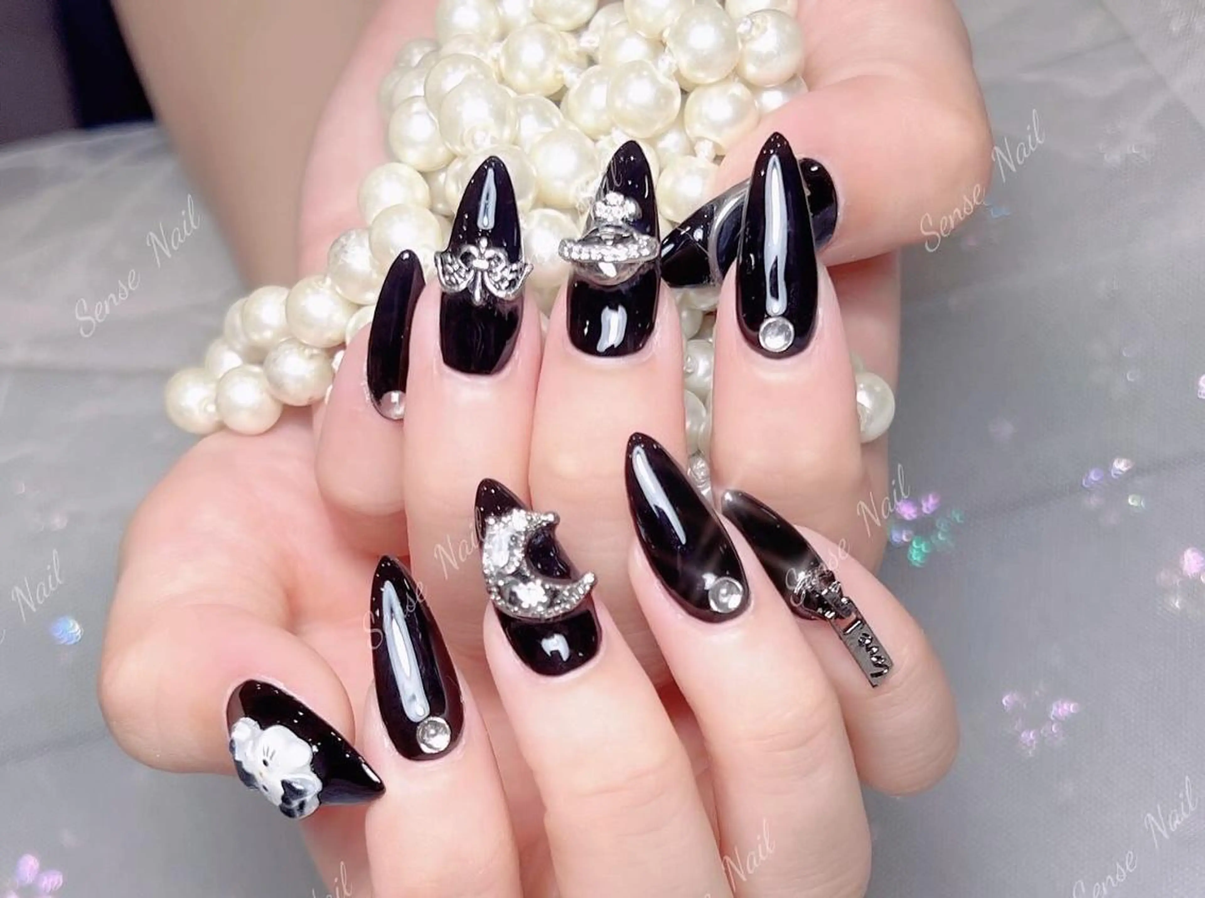 ネイル ハンドネイル ハンドケア Feinn Ink💕のネイルデザイン