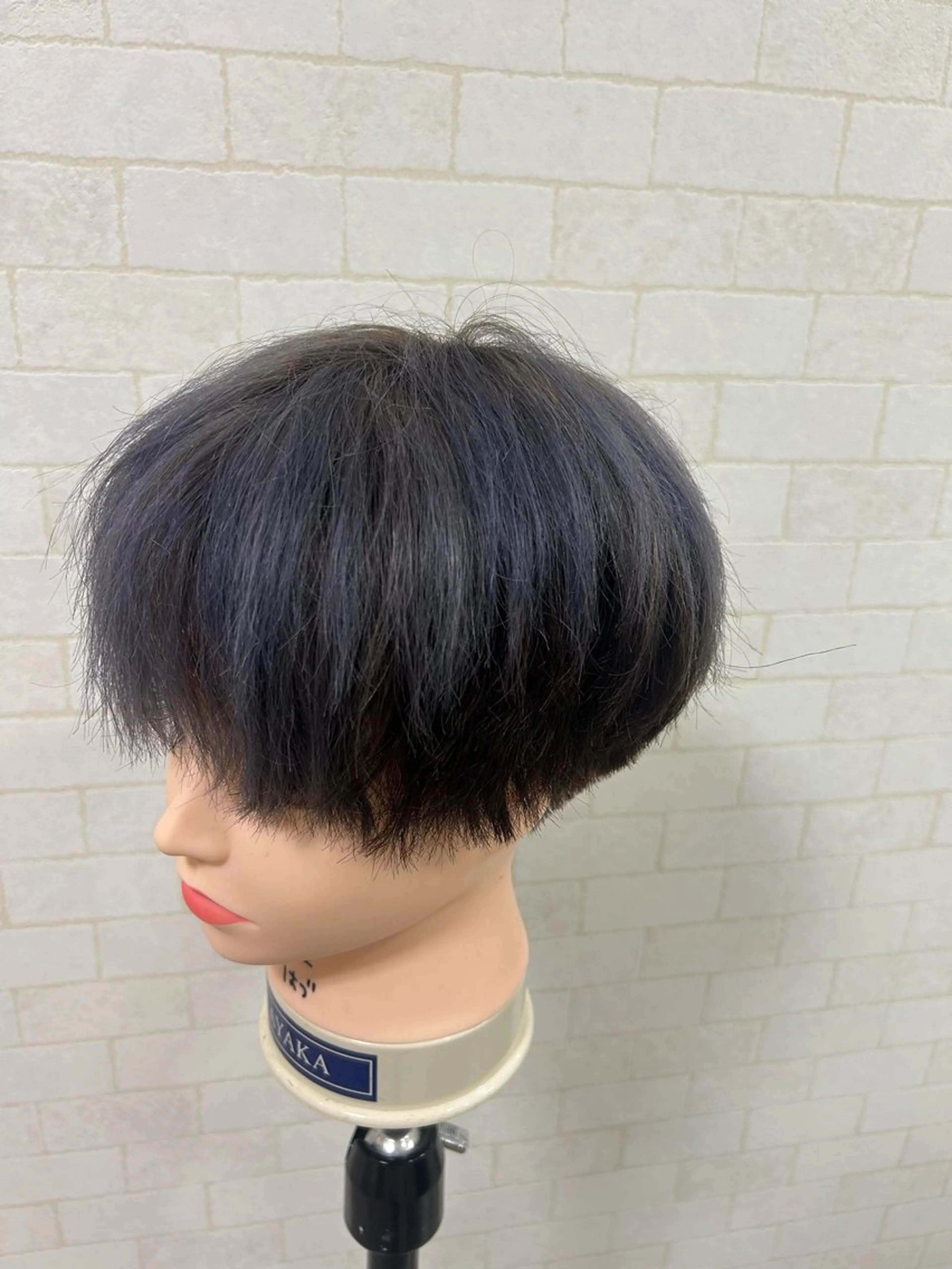 ショート カラー ブリーチ ヘアカラー 瀧 葉月のマツエク・マツパデザイン