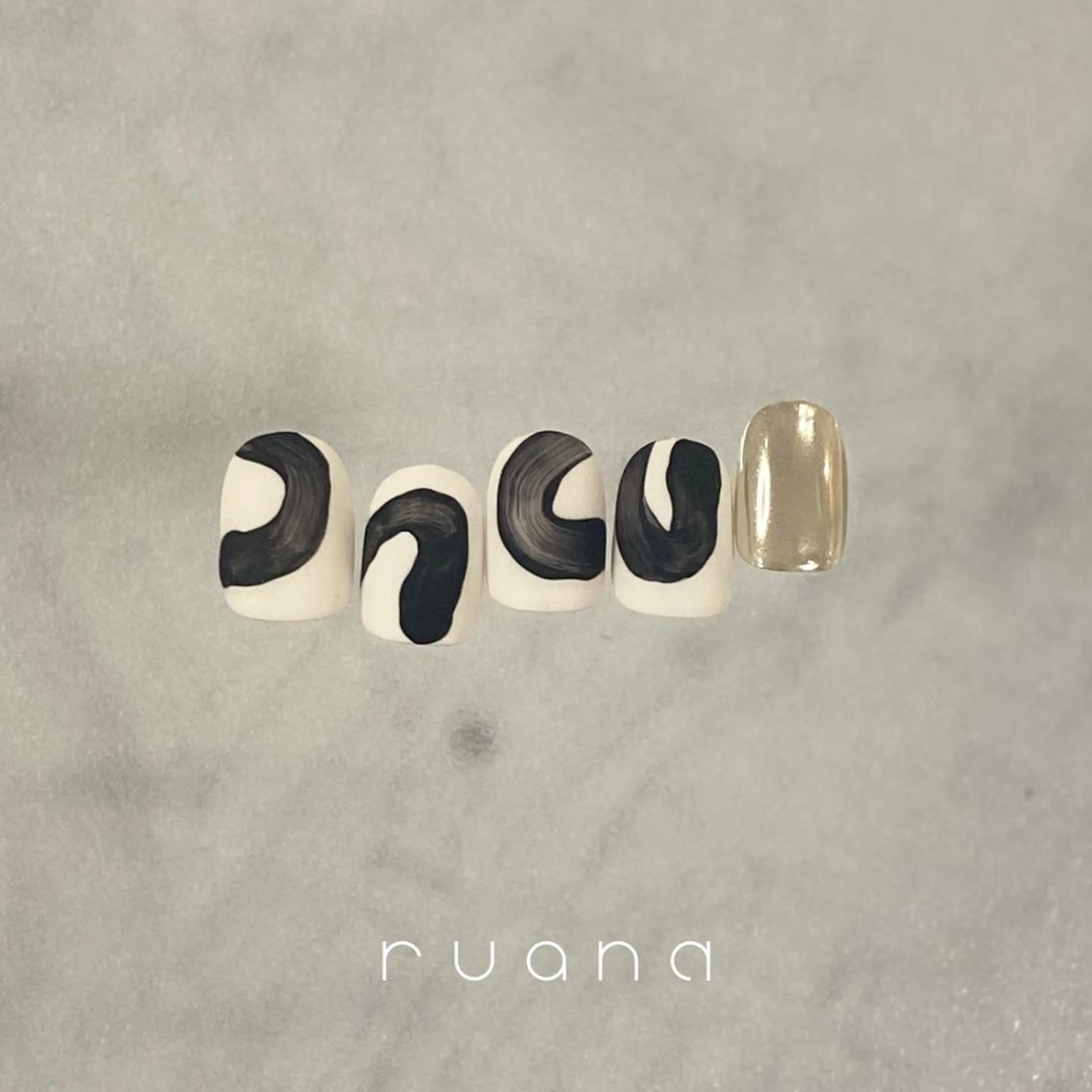 ネイル ハンドネイル miyuu 𓂃🫧‪のネイルデザイン