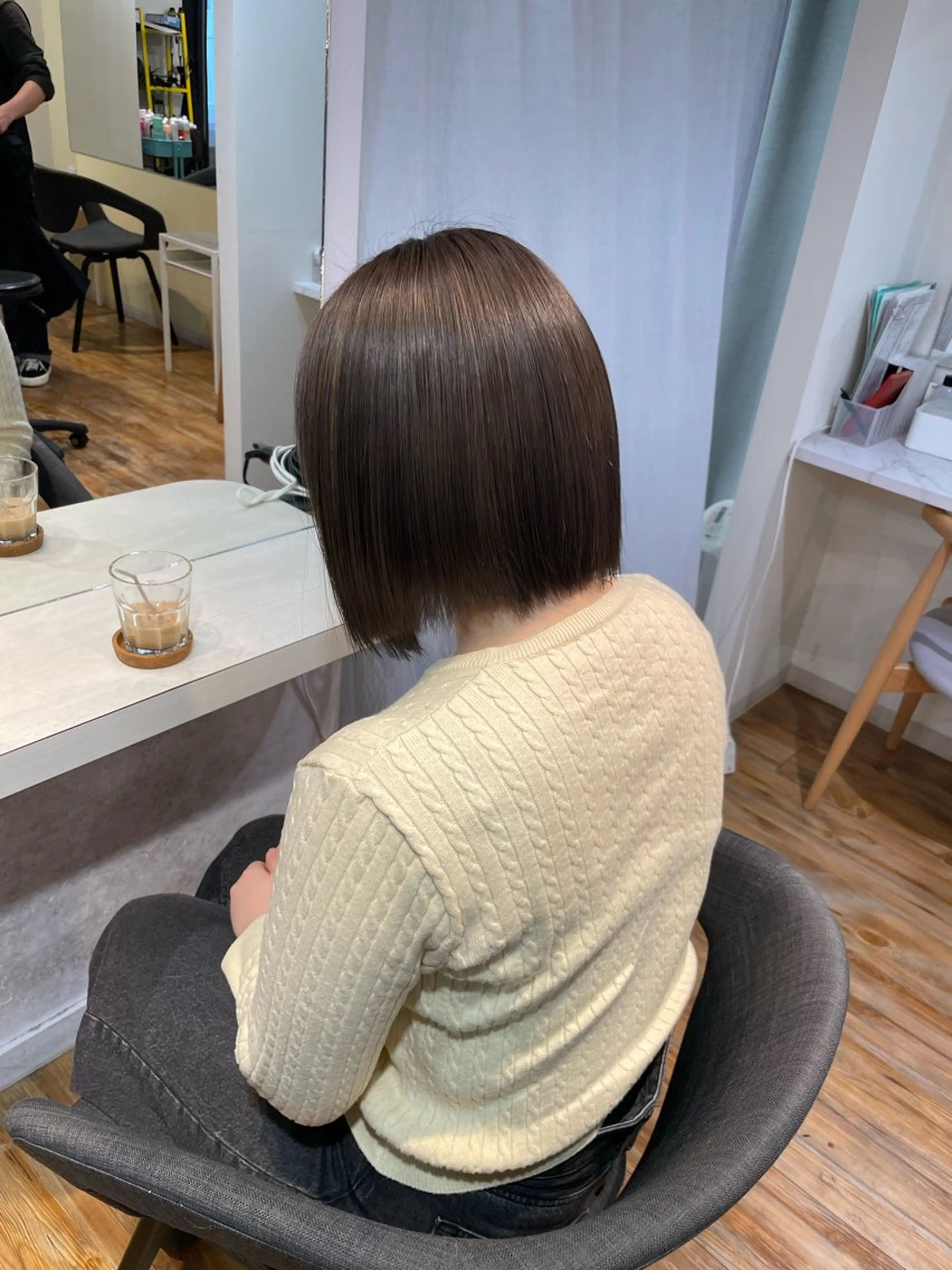 ミディアム カラー ヘアカラー akane .のヘアスタイル