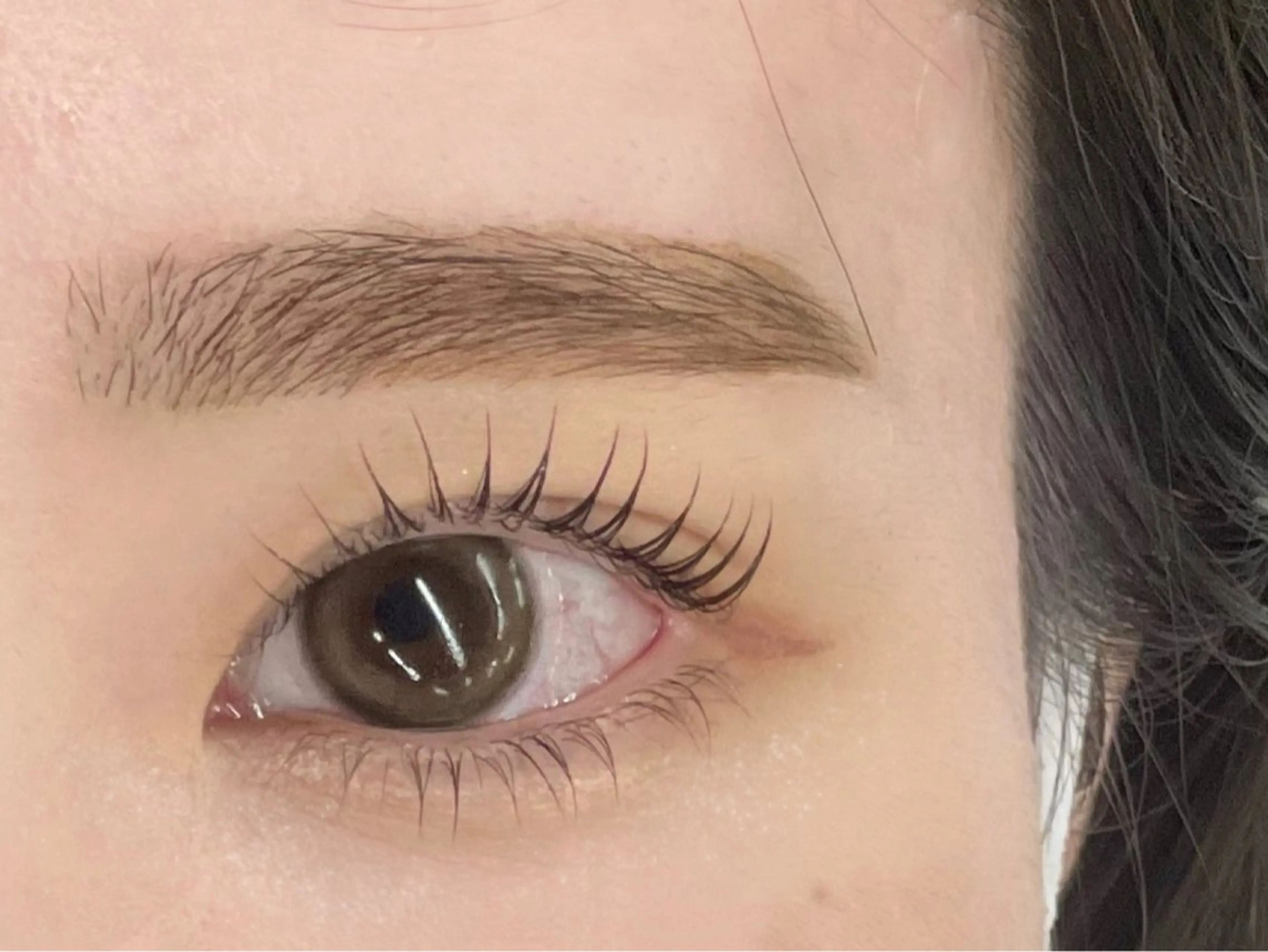 マツエク・マツパ パリジェンヌラッシュリフト モテ眉No1🎀 sayaka.nの眉毛・アイブロウイメージ