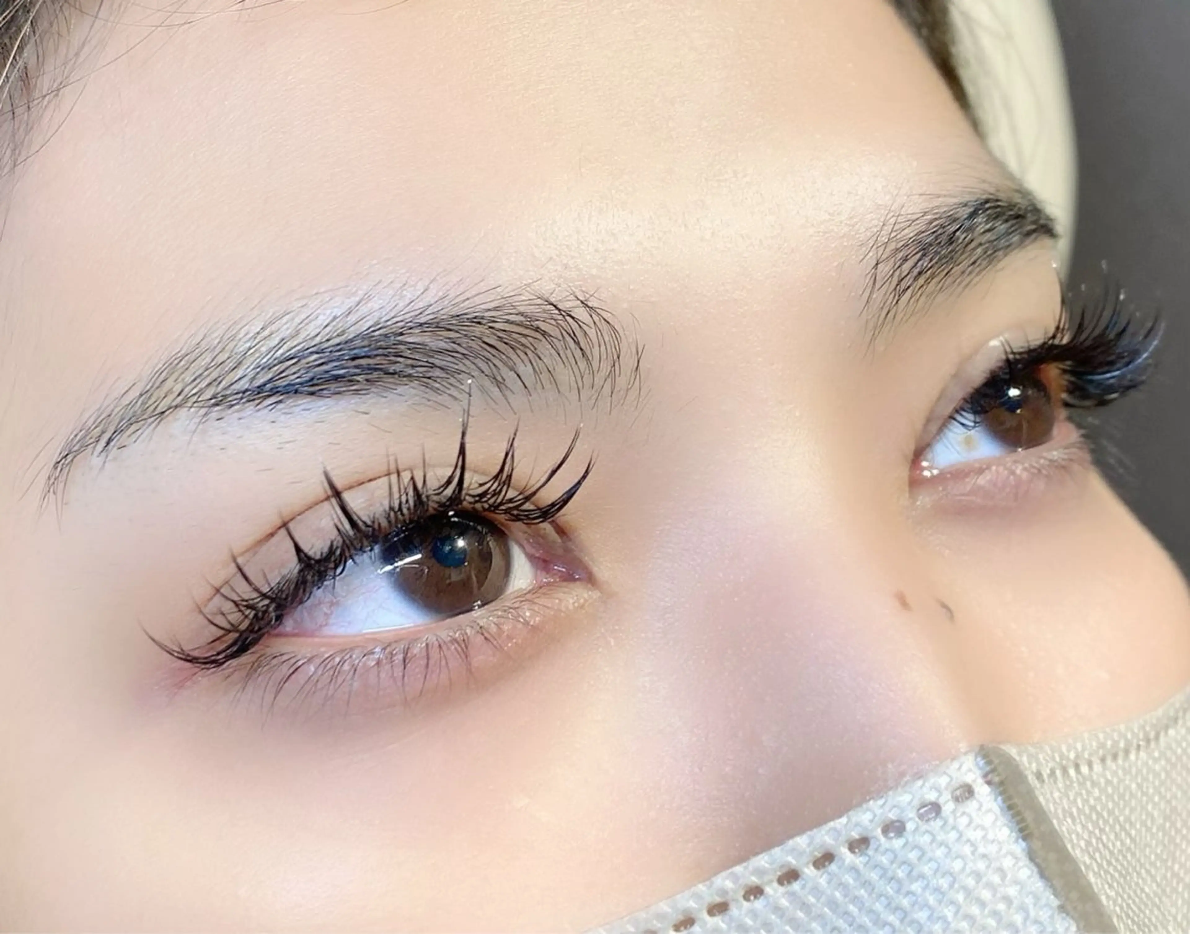 マツエク・マツパ Cカール ワンホンマツエク Plaisir イズミカワの眉毛・アイブロウイメージ