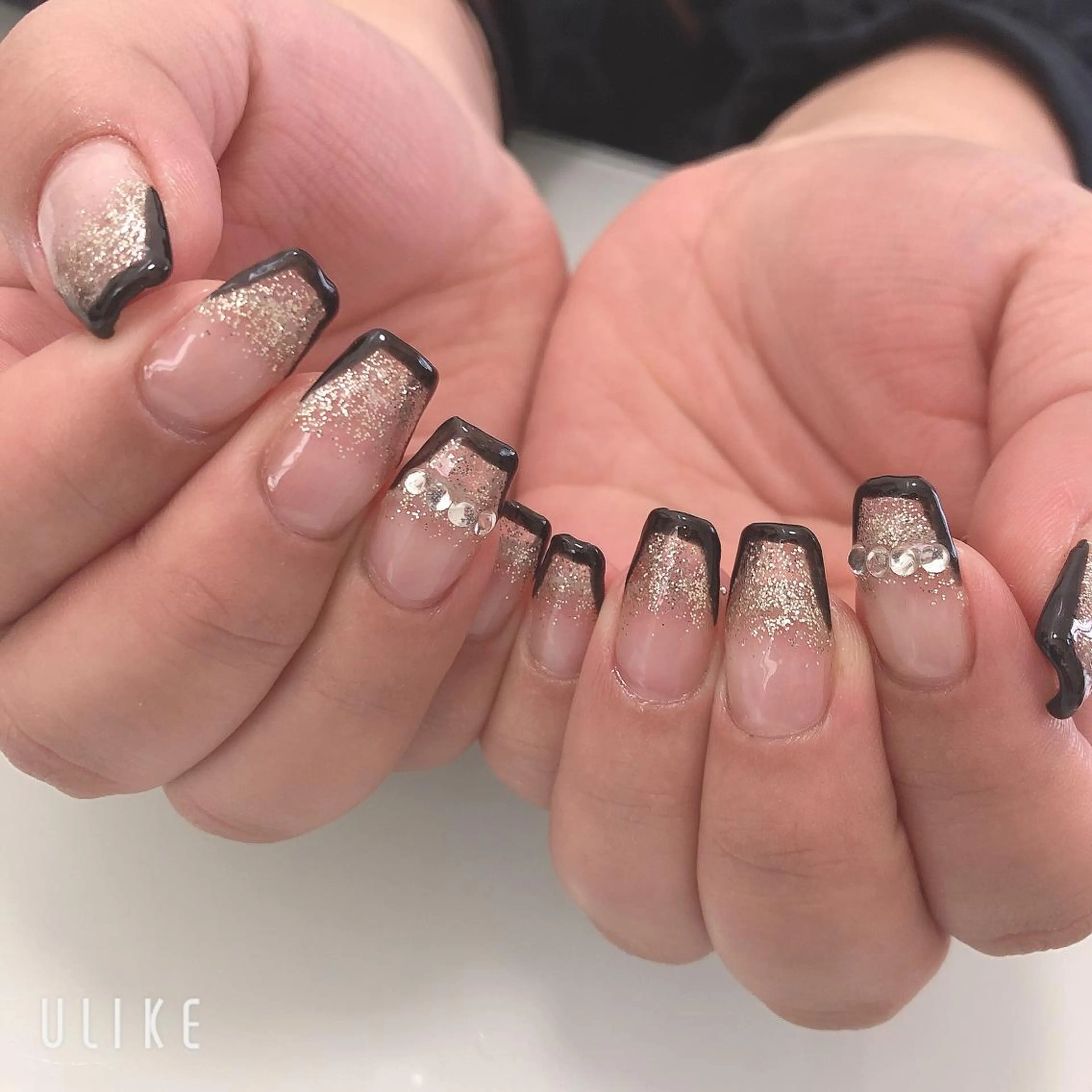 ネイル ジェルネイル 韓国ネイル ミラーネイル 持ち込み ニュアンスネイル Azulsou 廣川愛のネイルデザイン